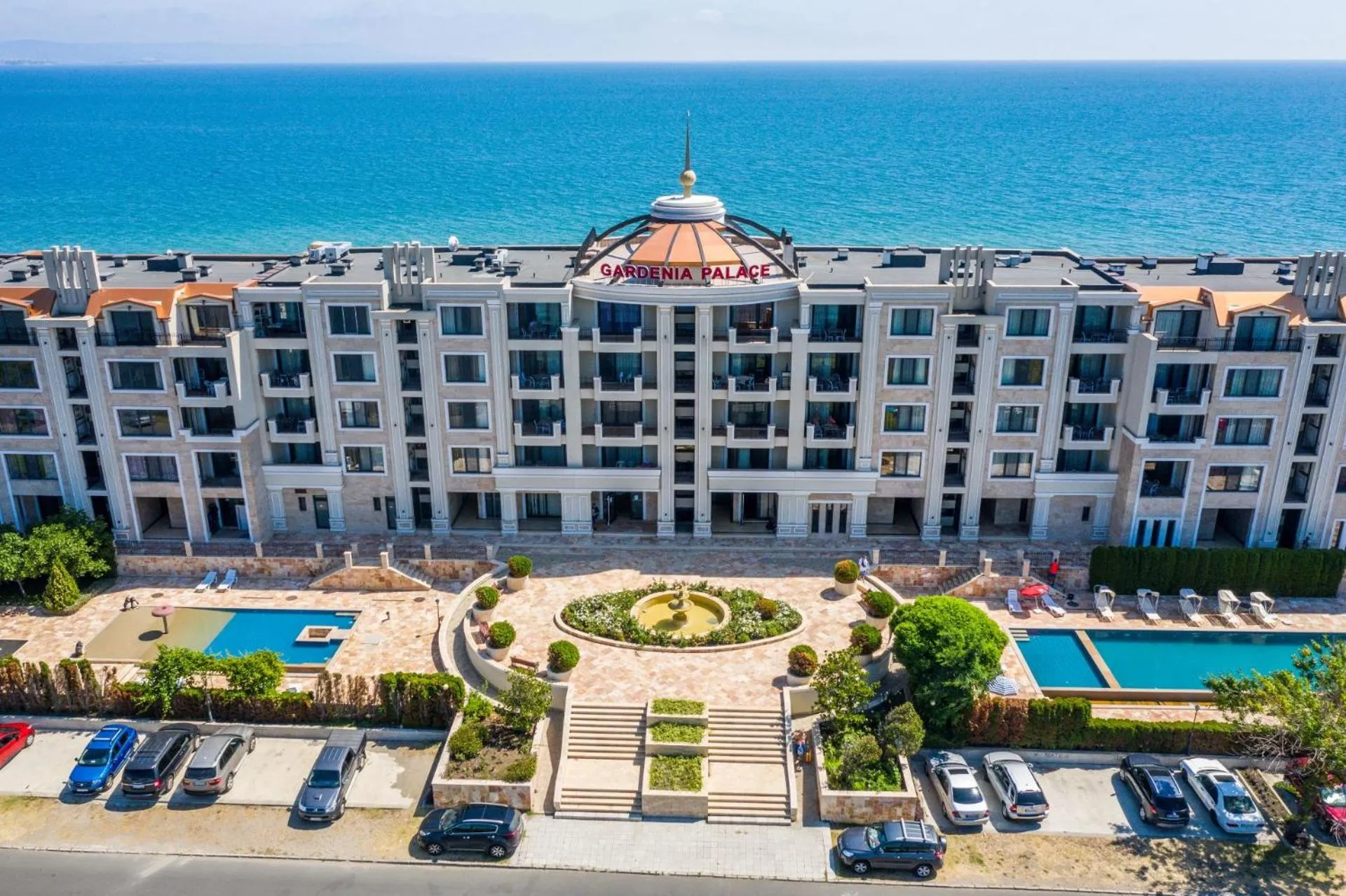 Gardenia Beach Palace Aparthotel