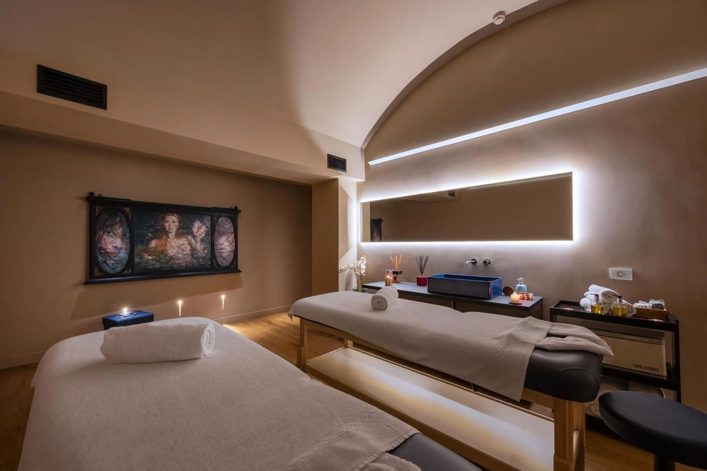 Bed in Palazzo Dama - Hotel & SPA - Preferred Hotels & Resorts