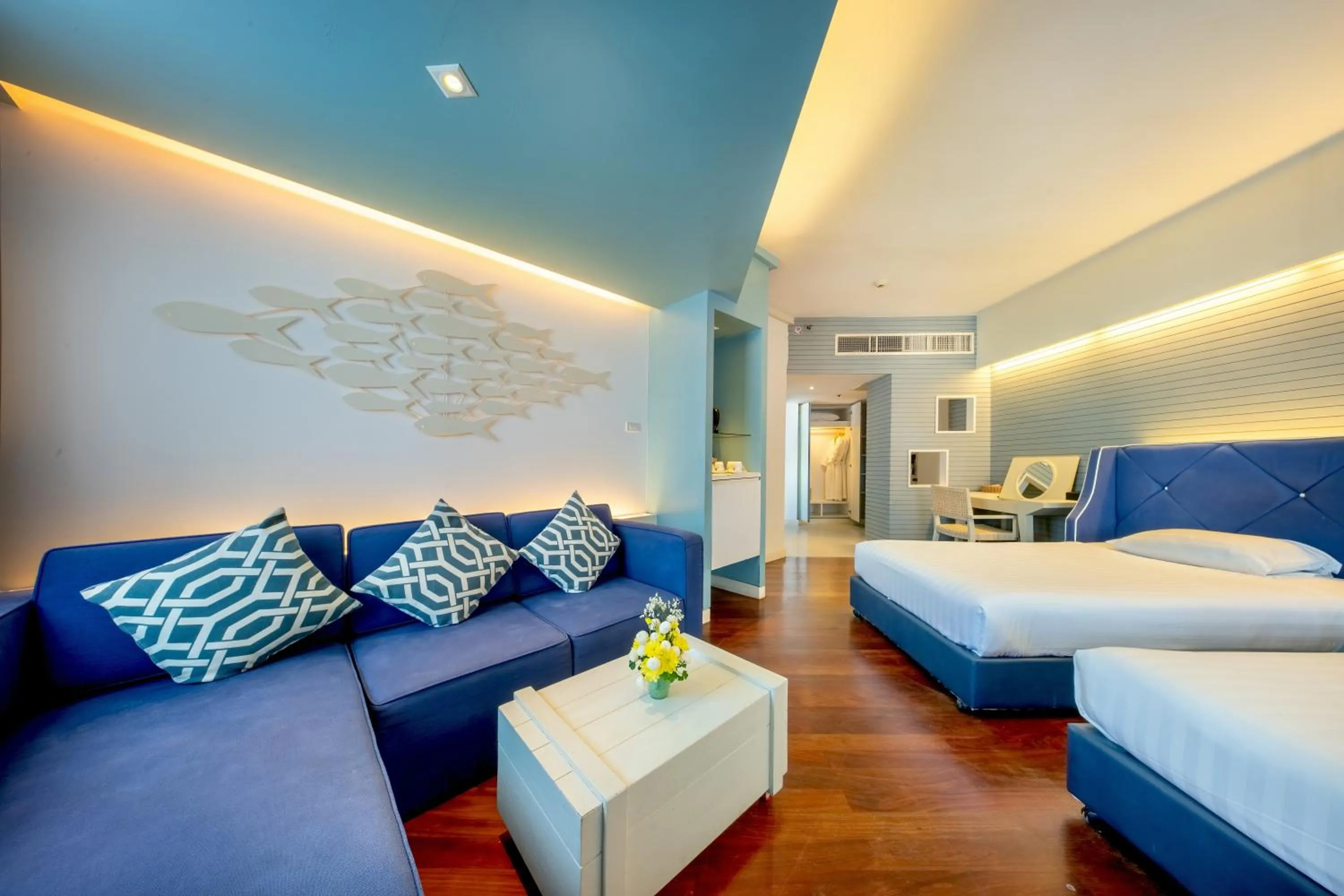 Jomtien Palm Beach Hotel & Resort - Family-Friendly