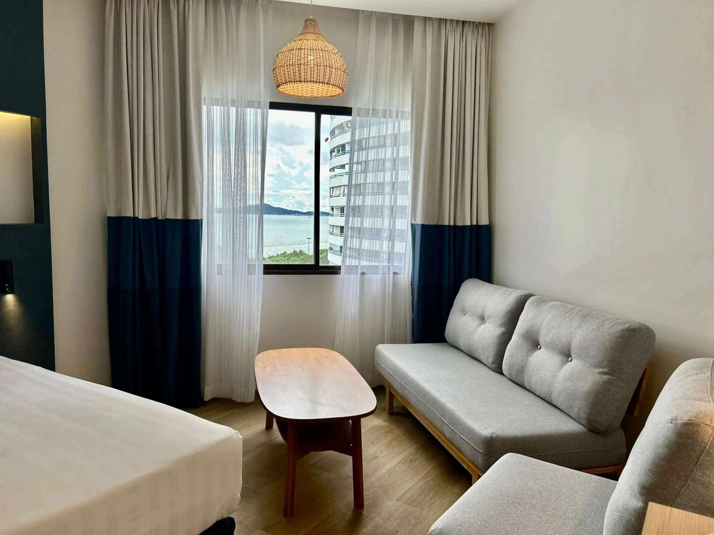 Bed in Jomtien Palm Beach Hotel and Resort Bed in Jomtien Palm Beach Hotel and Resort