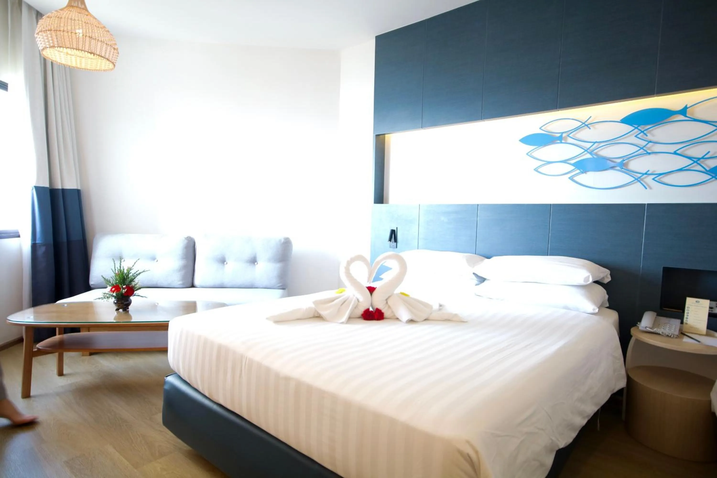 Bed in Jomtien Palm Beach Hotel and Resort