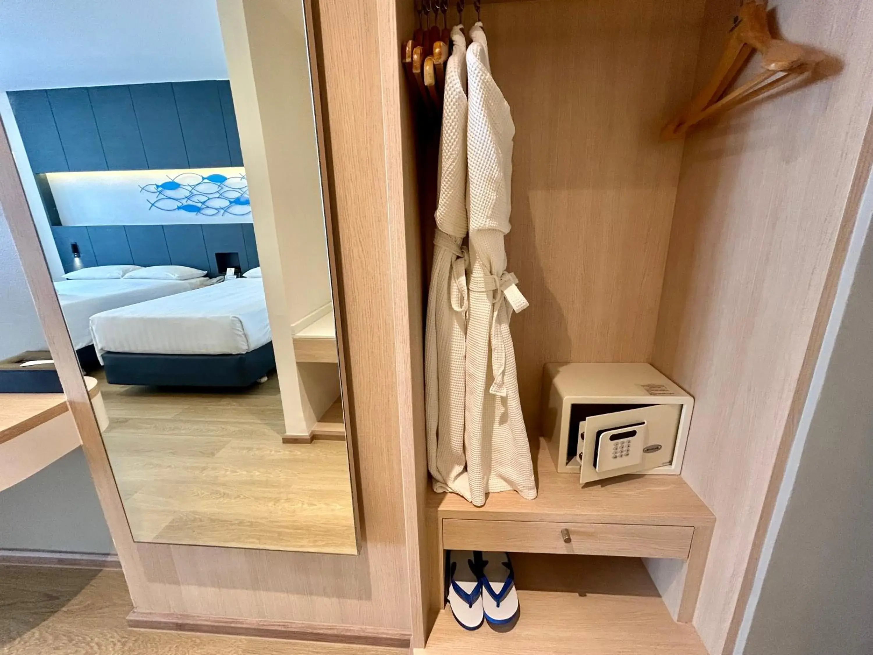 towels, Bed in Jomtien Palm Beach Hotel and Resort towels, Bed in Jomtien Palm Beach Hotel and Resort