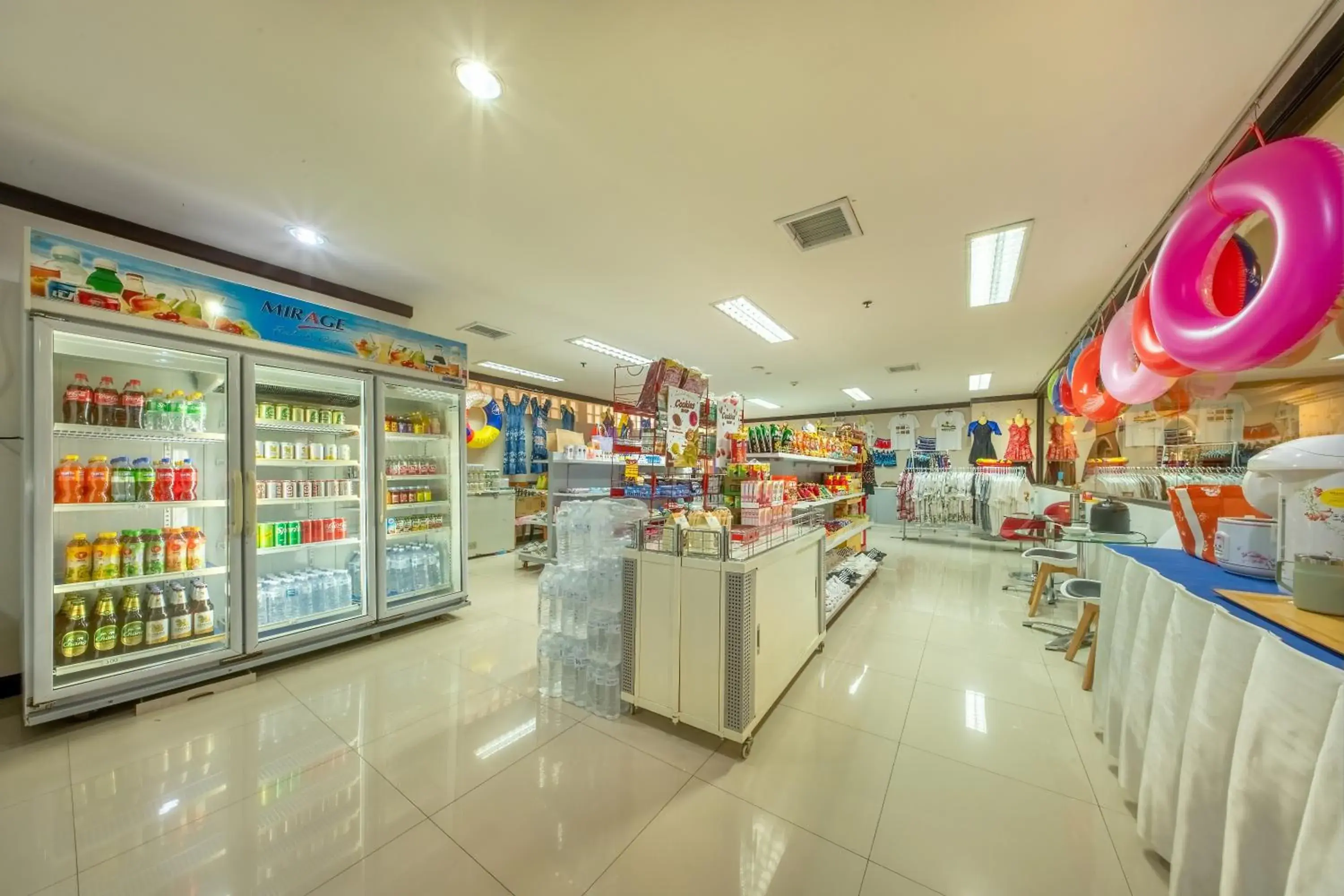 Food and drinks in Jomtien Palm Beach Hotel & Resort - Family-Friendly Food and drinks in Jomtien Palm Beach Hotel & Resort - Family-Friendly