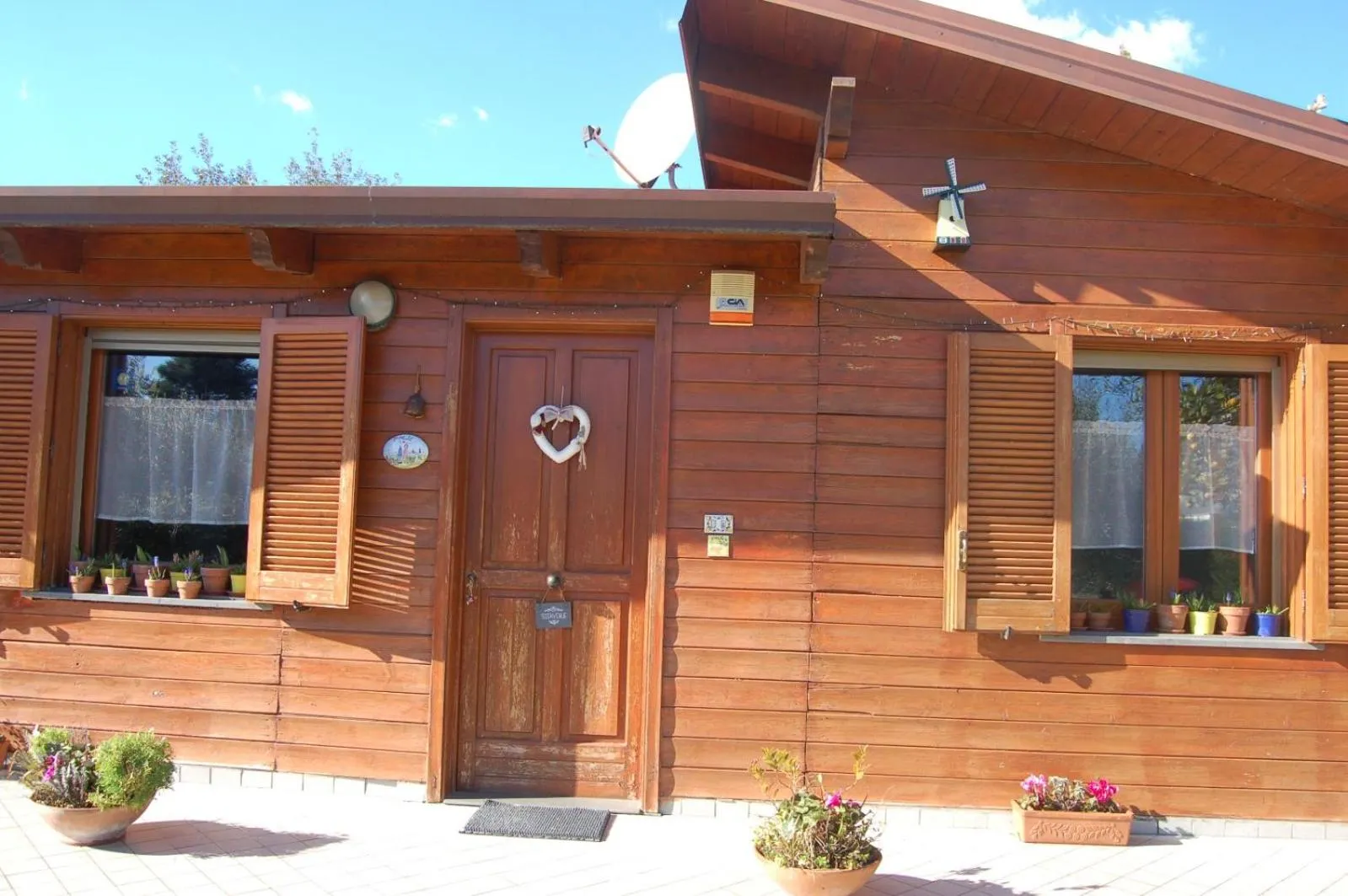 Property building in 'O Chalet