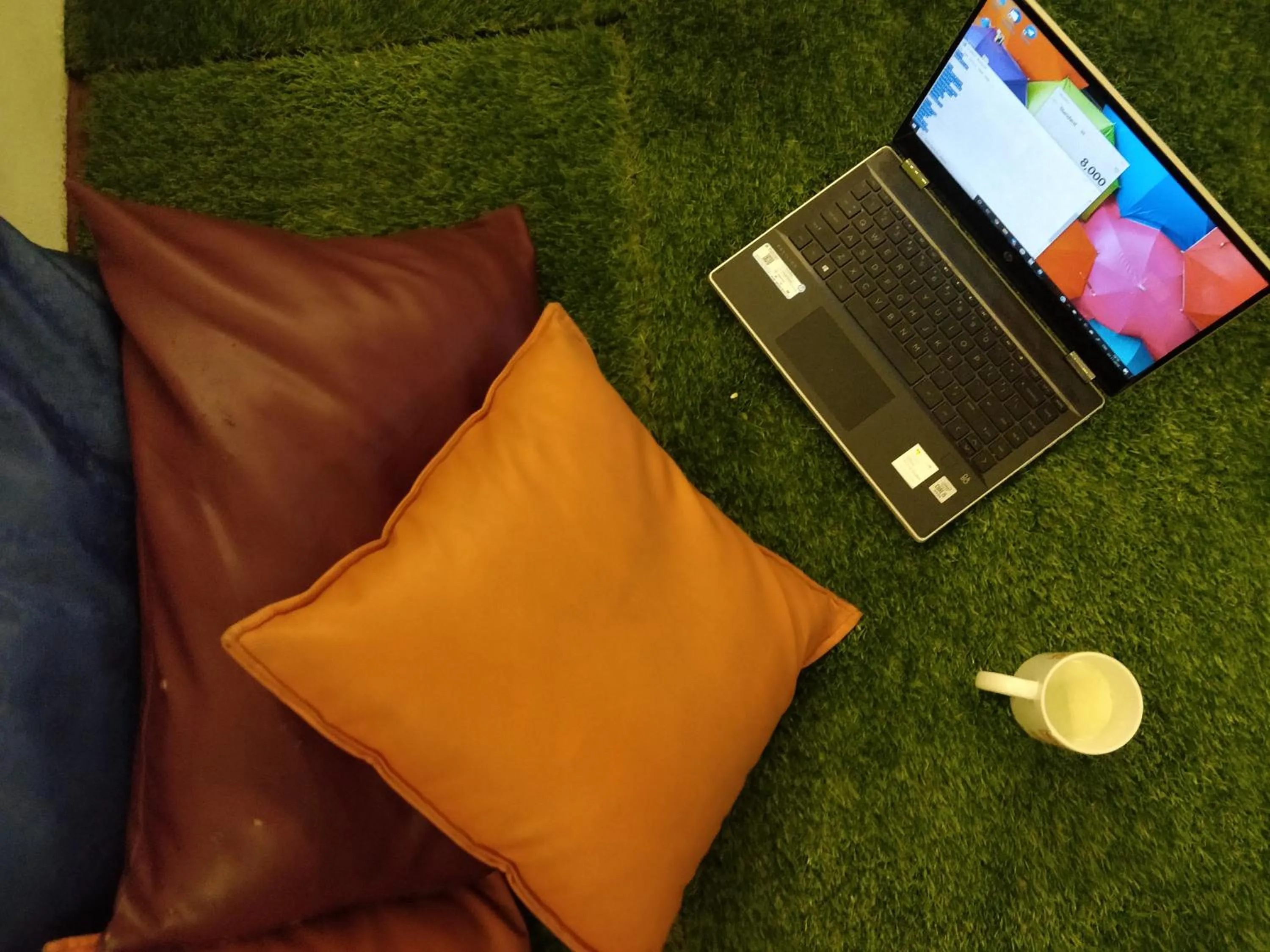 Communal lounge/ TV room in Backpacker's Nest