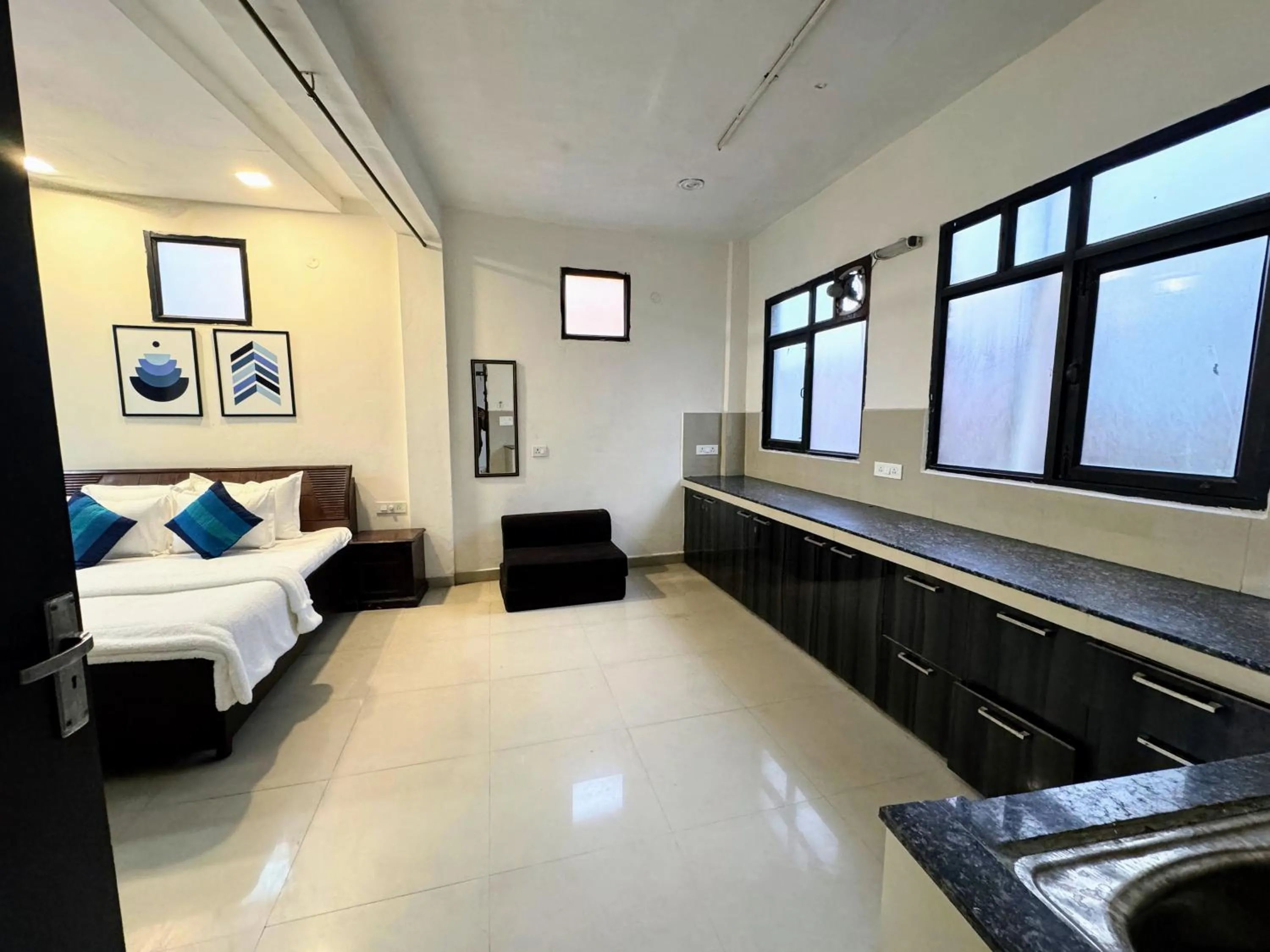 Bedroom, Bed in Backpacker's Nest