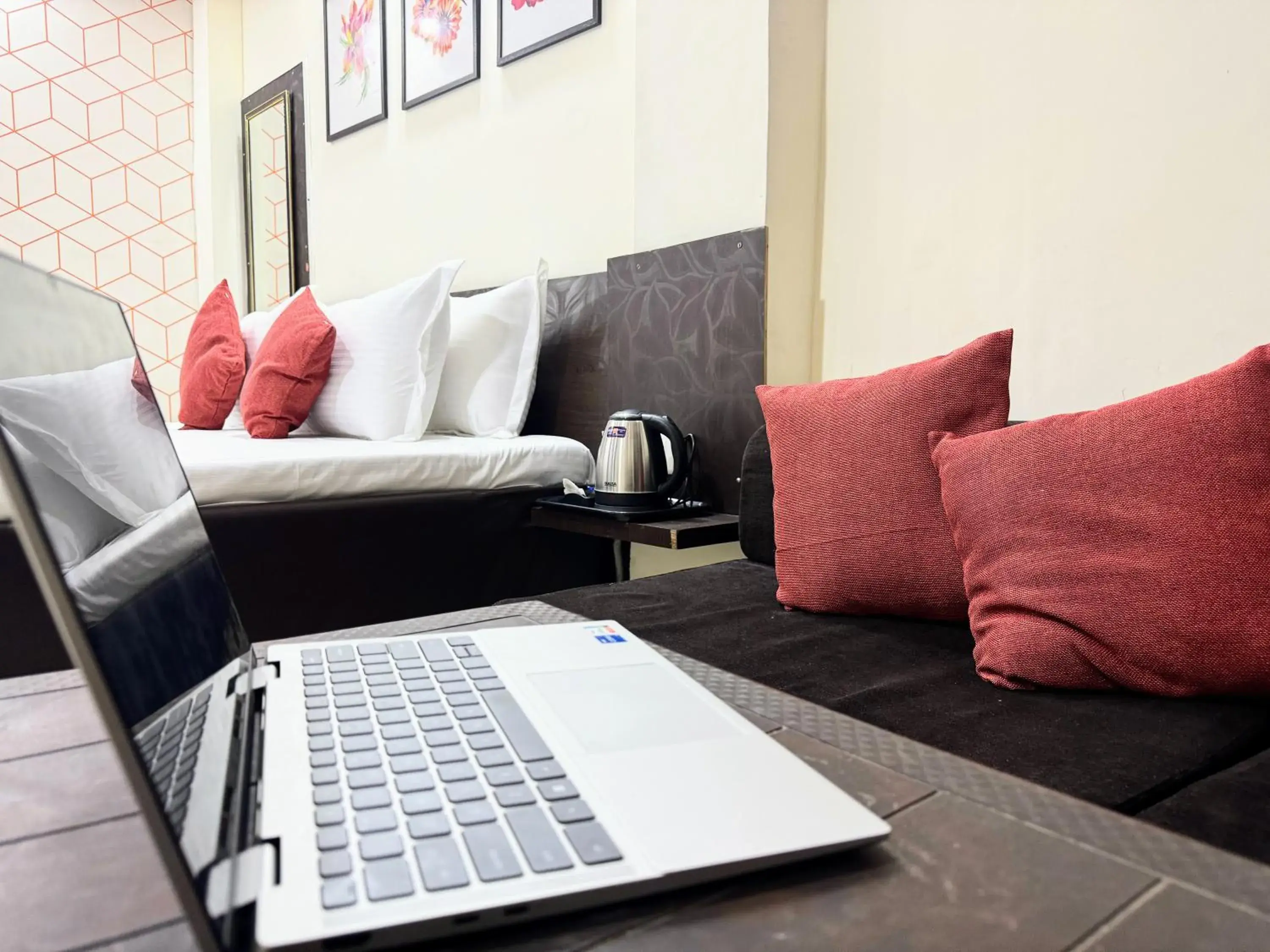 Living room in Backpacker's Nest Living room in Backpacker's Nest