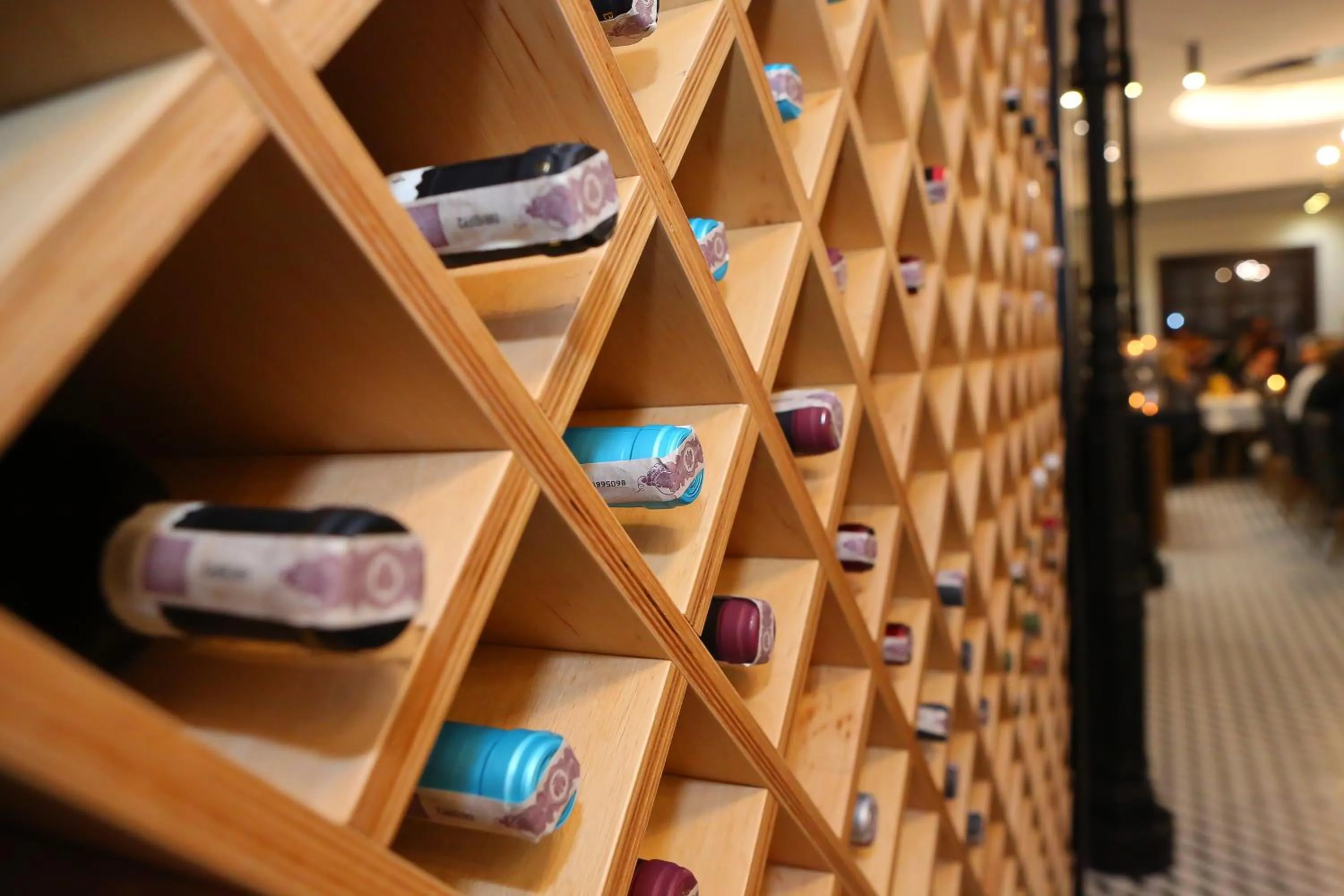 Restaurant/places to eat in Hotel Nihil Novi