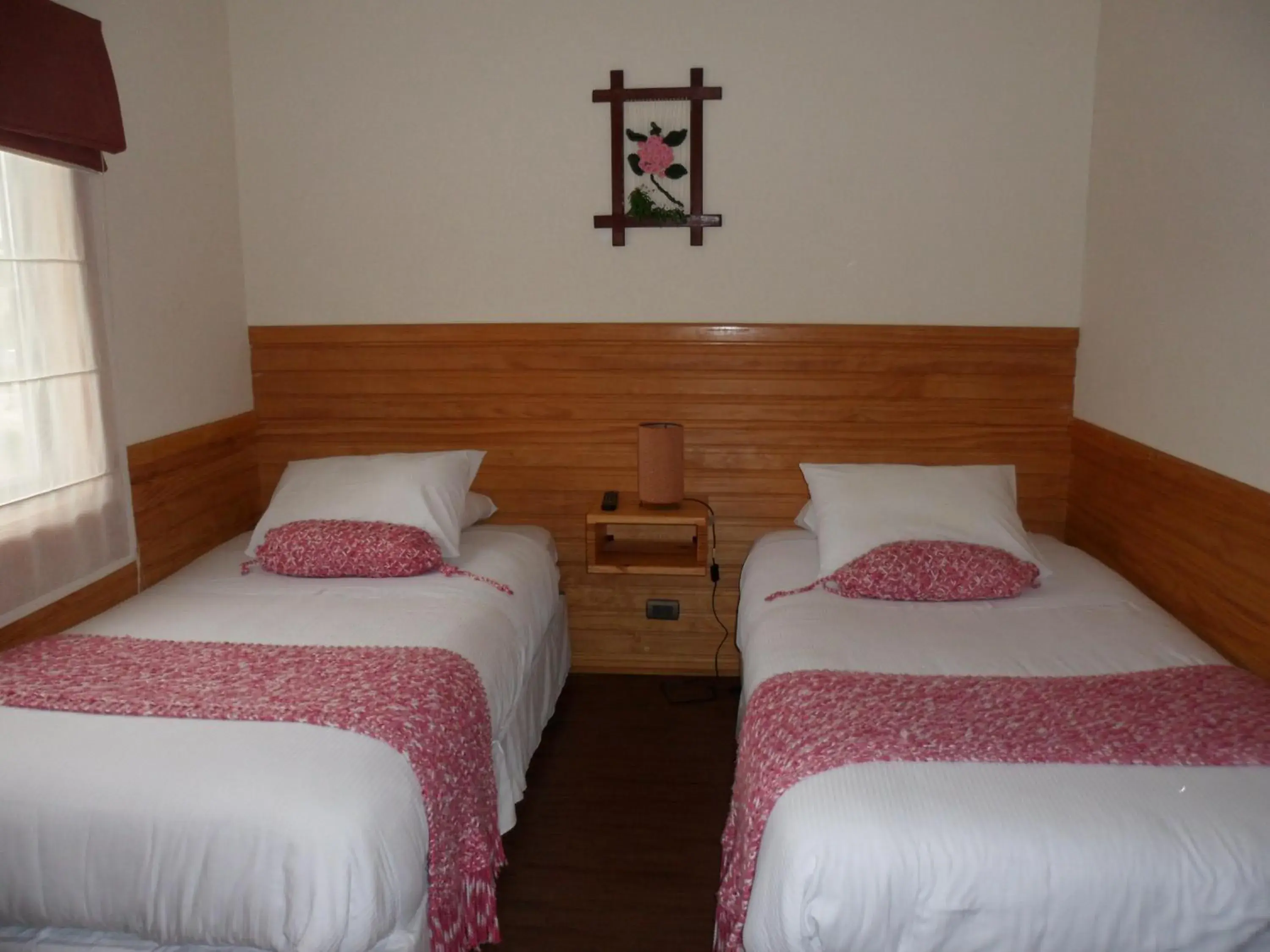 Standard Twin Room in Dein Haus Hotel y Departamentos Standard Twin Room in Dein Haus Hotel y Departamentos