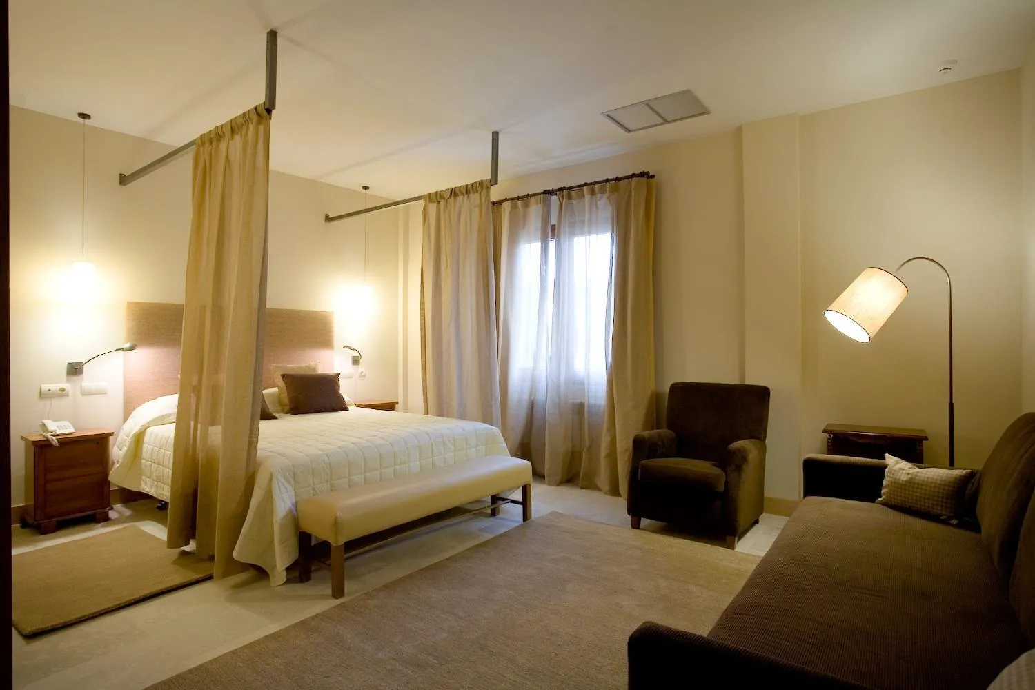 Photo of the whole room, Bed in Hotel La Vida Spa