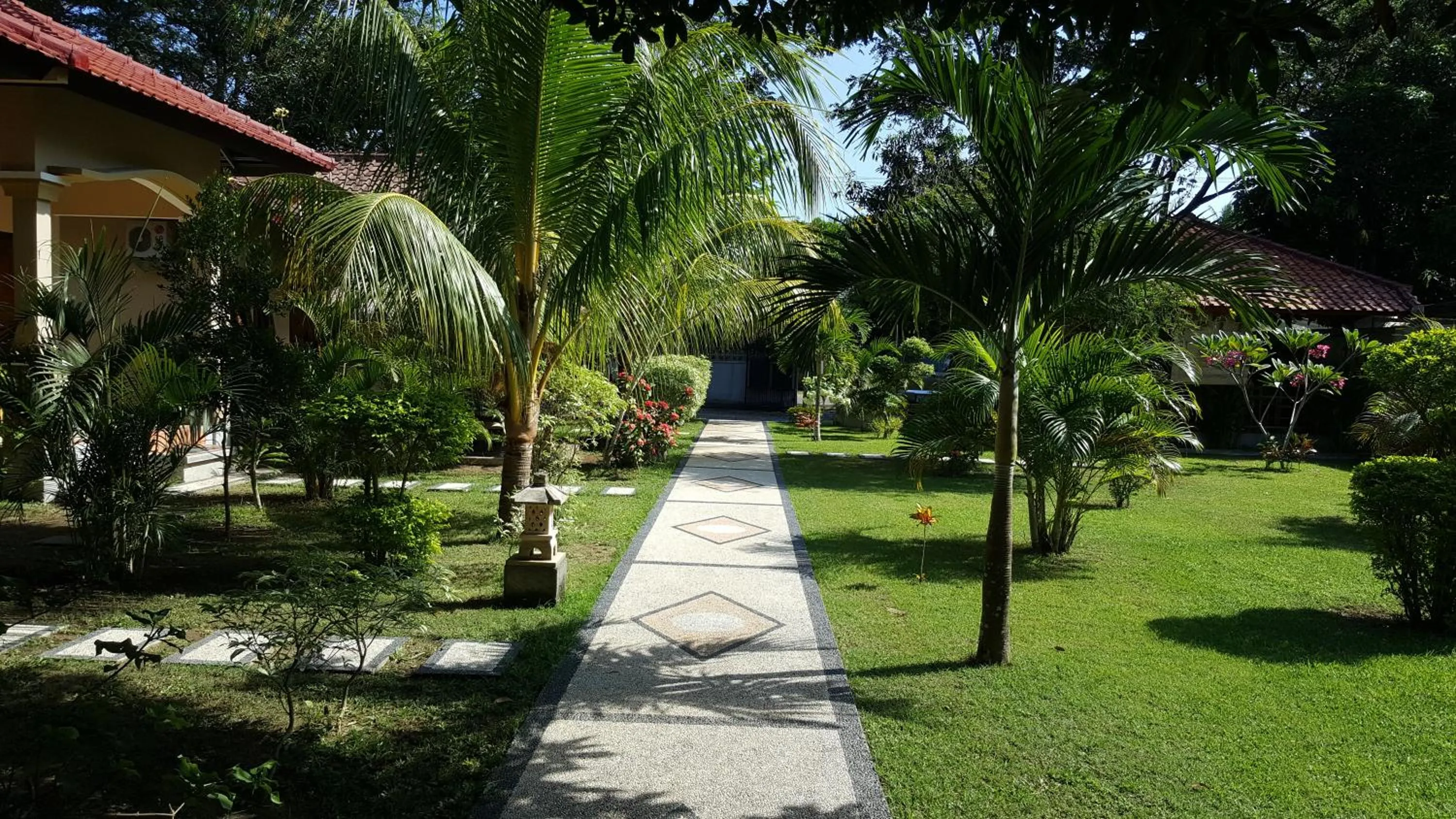 Property building in Sari Inn Kuta Lombok