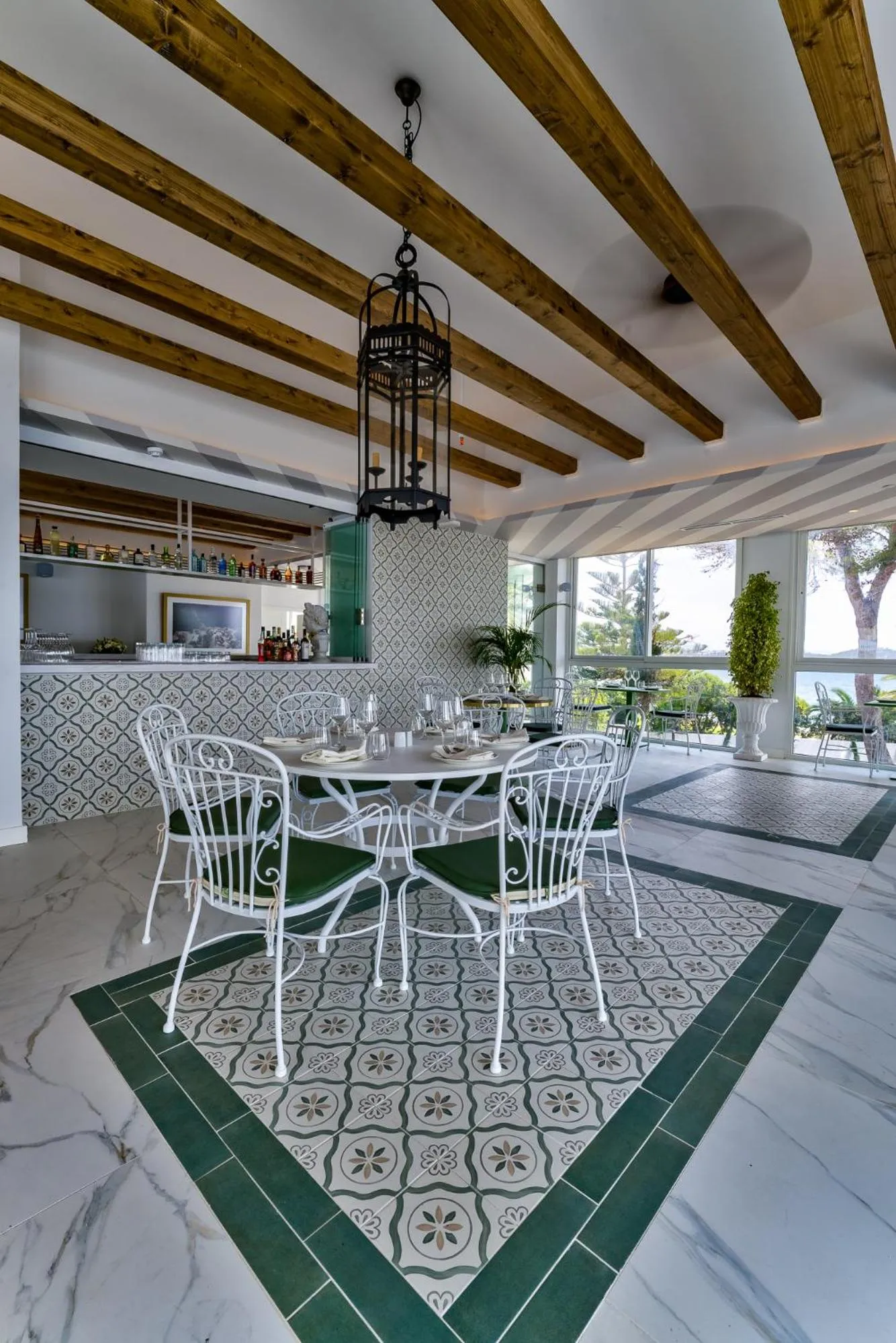 Restaurant/places to eat in Palladium Hotel Don Carlos