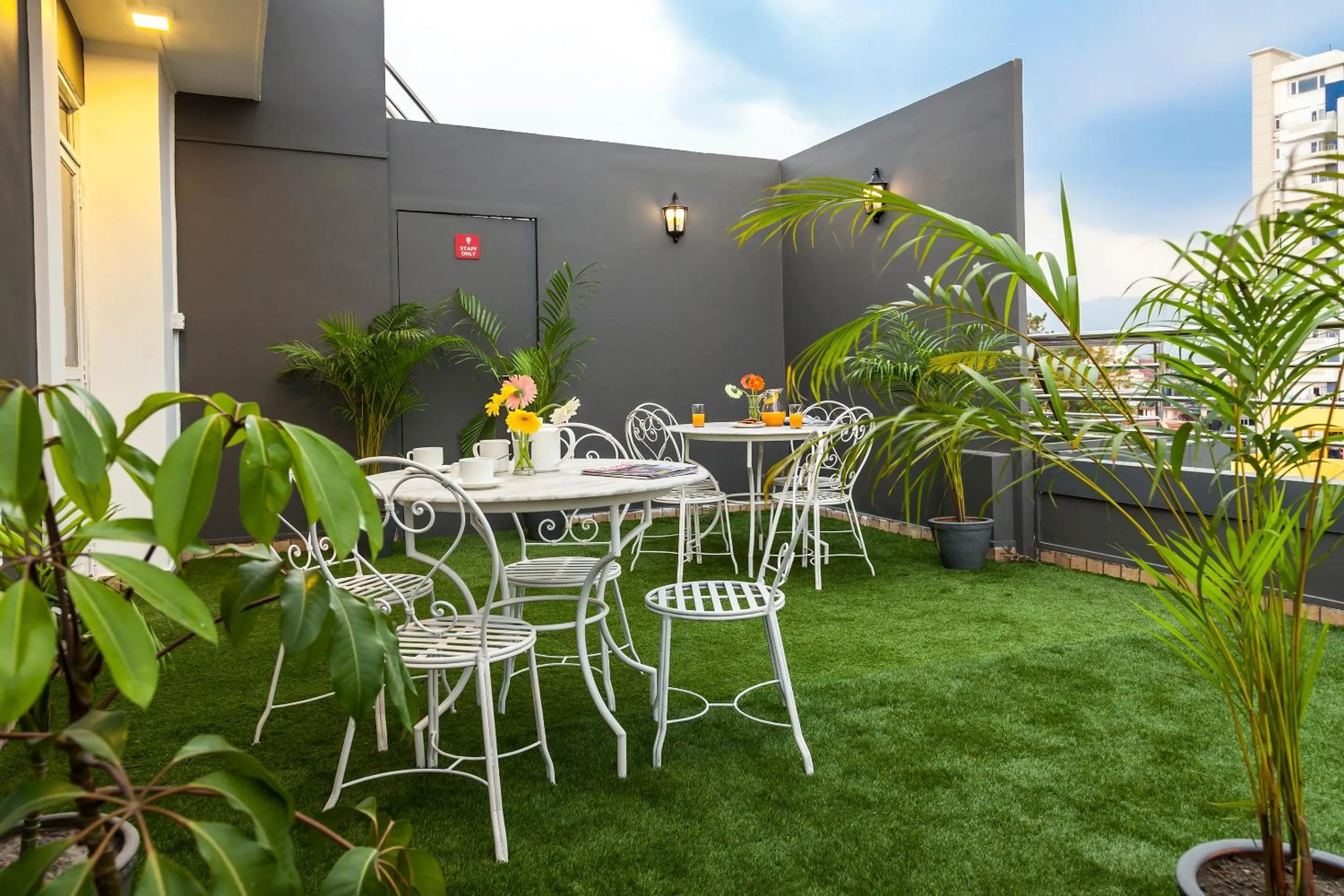 OYO 123 Hotel Prince Plaza