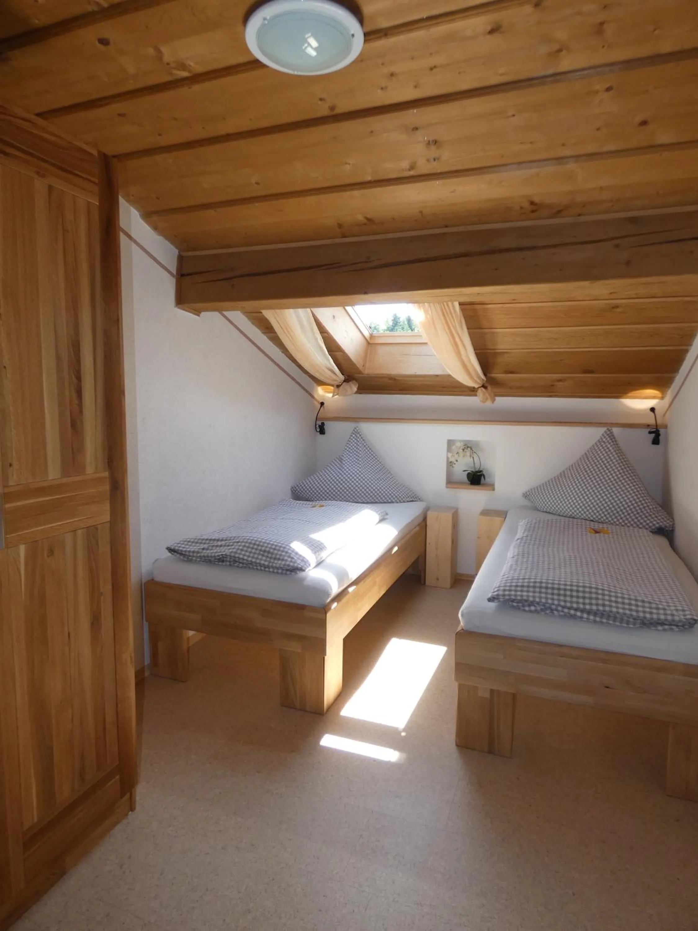Photo of the whole room, Bed in Apartments Donebauer