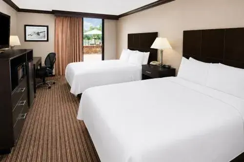 Double Room with Two Double Beds - Non-Smoking in Baymont by Wyndham Schaumburg Chicago Northwest Double Room with Two Double Beds - Non-Smoking in Baymont by Wyndham Schaumburg Chicago Northwest