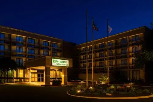 Baymont by Wyndham Schaumburg Chicago Northwest Baymont by Wyndham Schaumburg Chicago Northwest