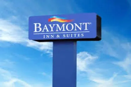 Baymont by Wyndham Schaumburg Chicago Northwest