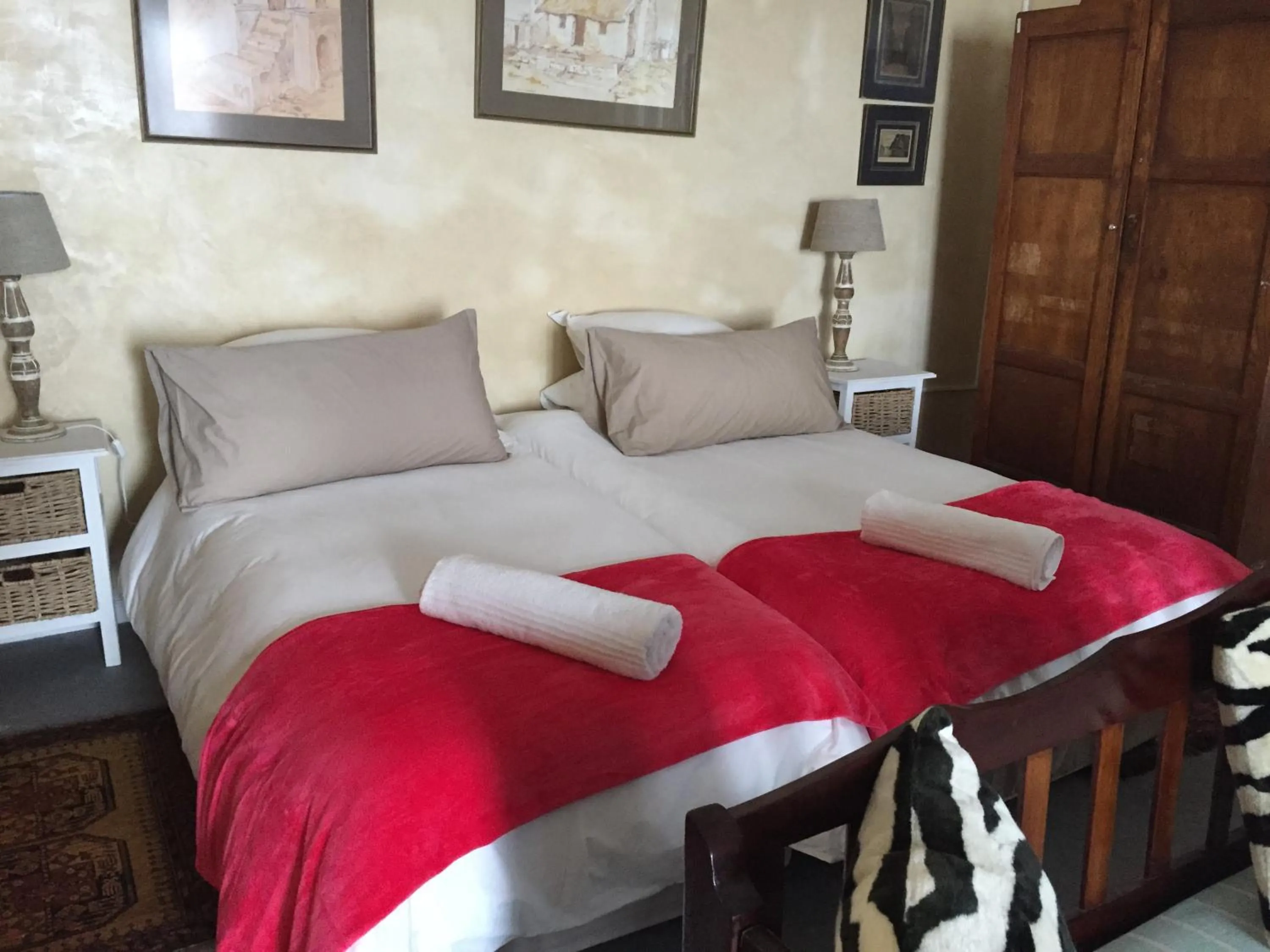 Bed in Wittedrift Manor House