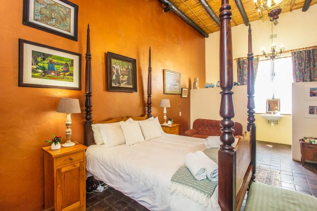 Photo of the whole room, Bed in Wittedrift Manor House