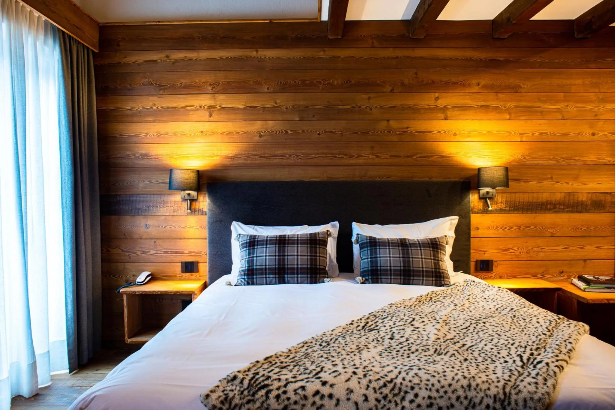 Bedroom, Bed in Hotel De Champoluc