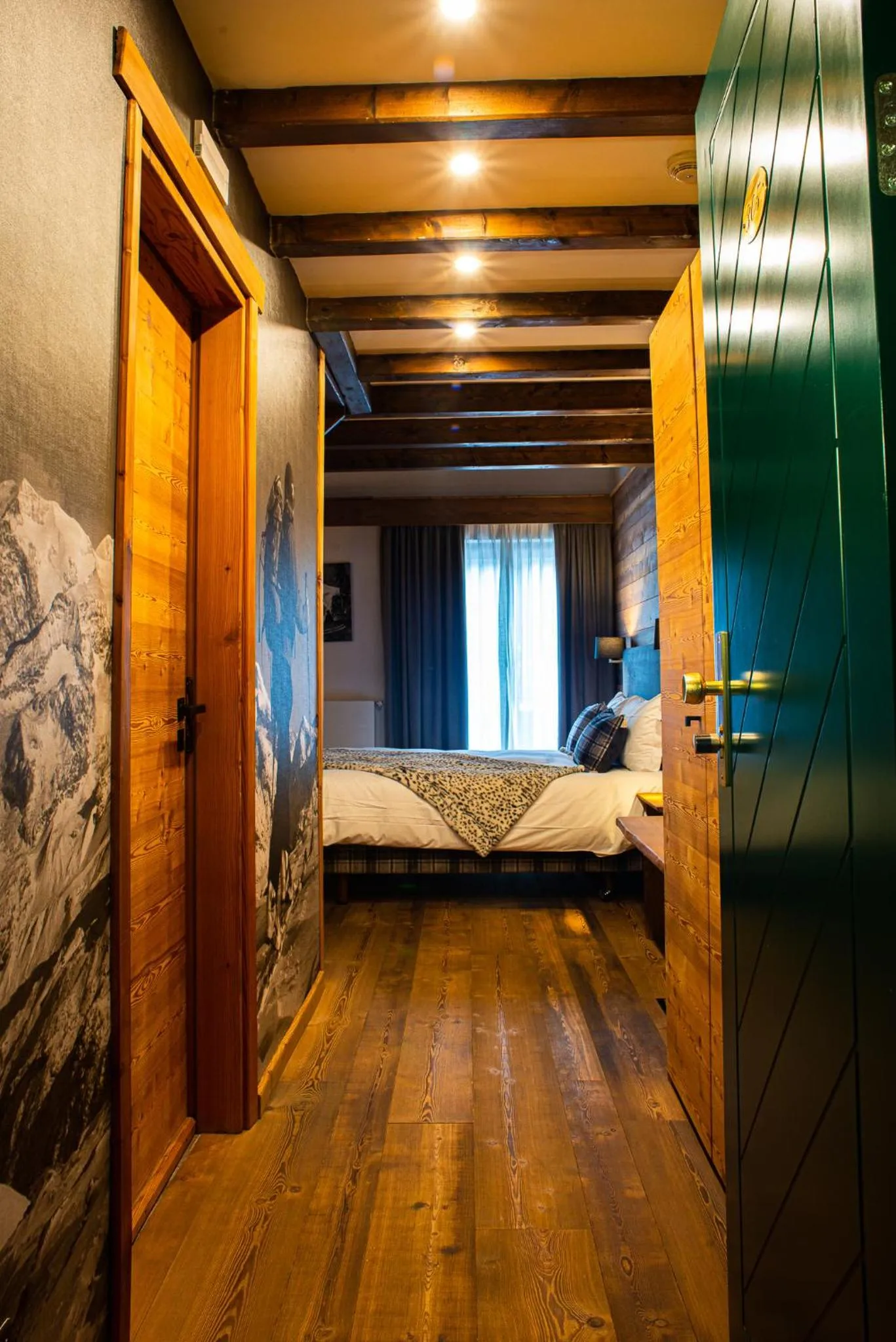 Bedroom, Bed in Hotel De Champoluc
