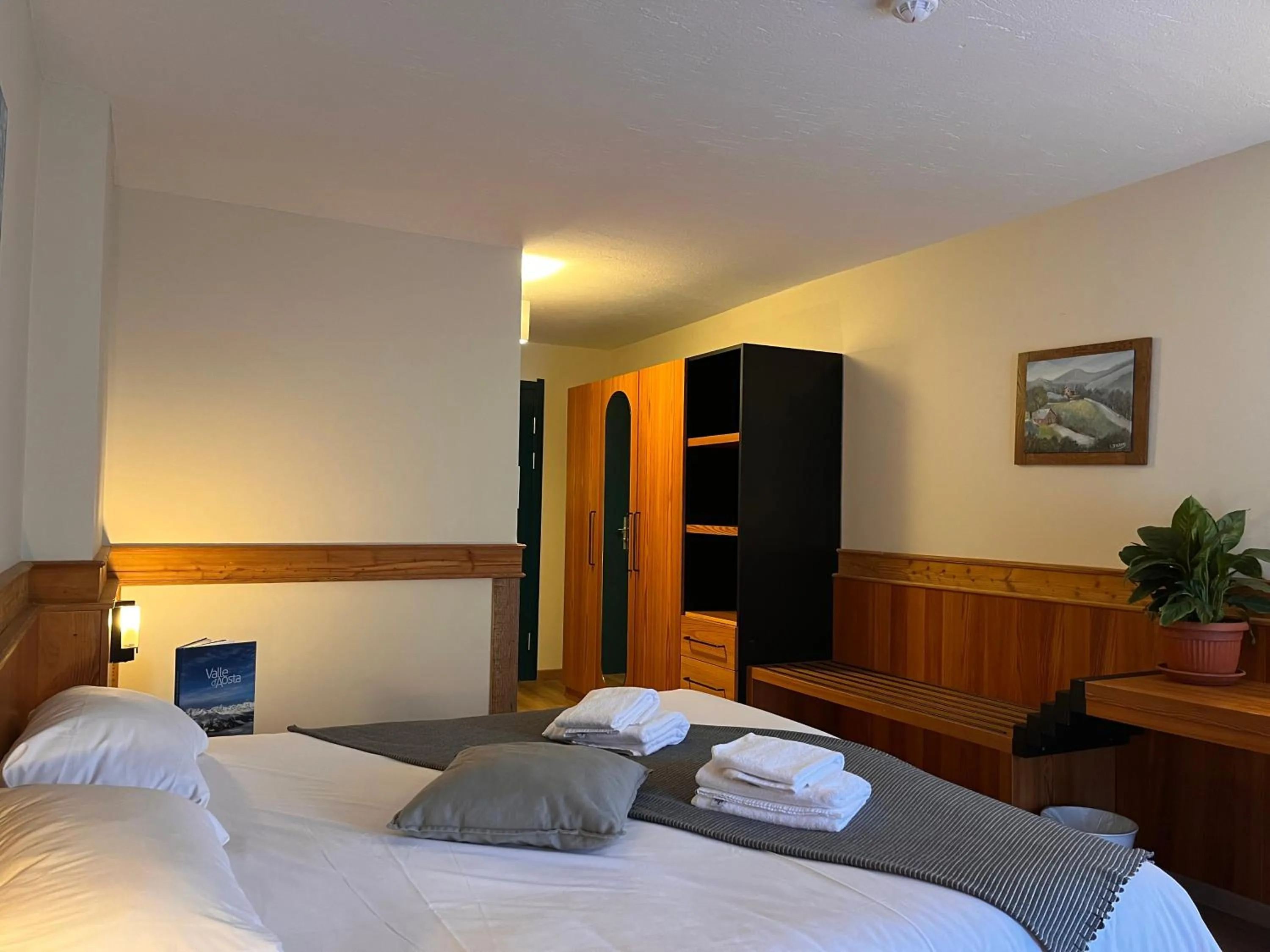 Bed in Hotel De Champoluc