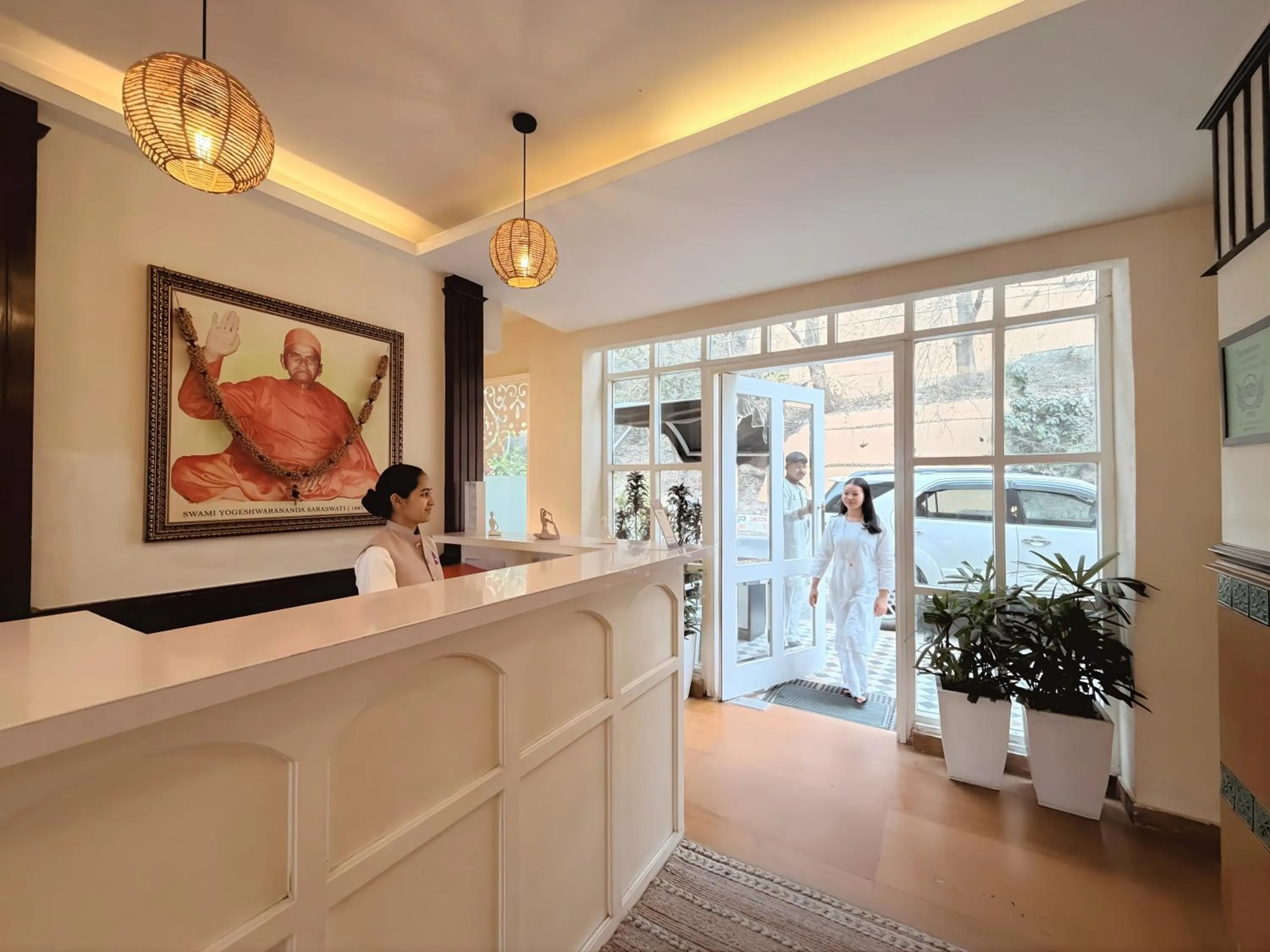 Lobby or reception in Yog Niketan By Sanskriti