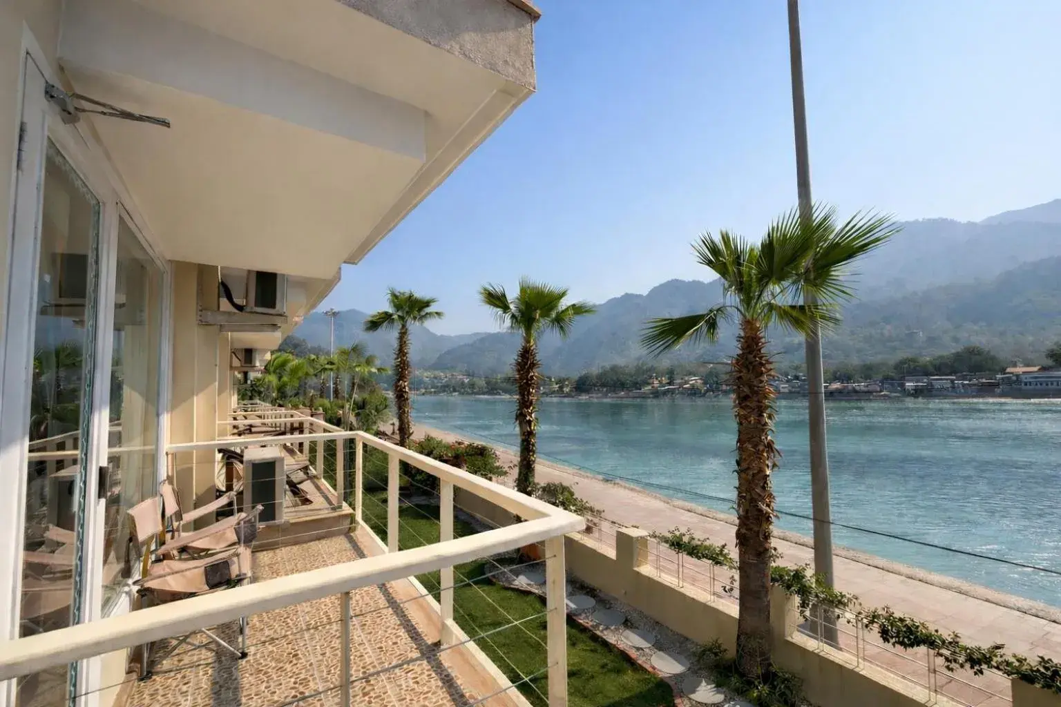 Property building in Yog Niketan By Sanskriti Property building in Yog Niketan By Sanskriti