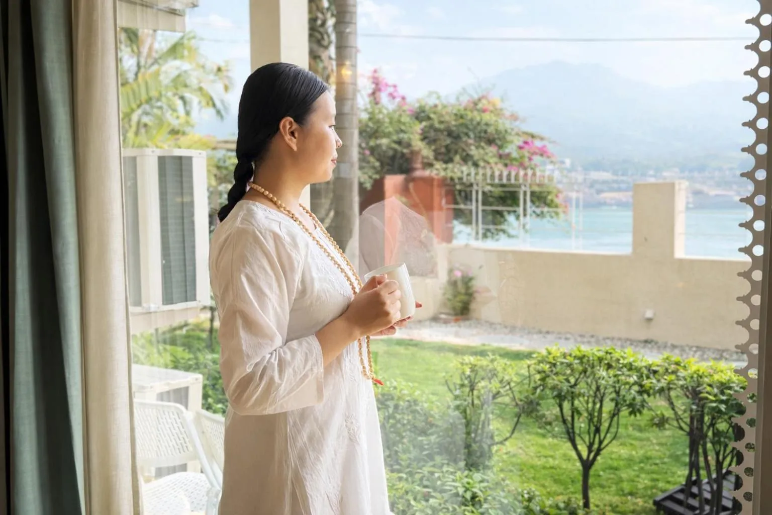 Garden view in Yog Niketan By Sanskriti