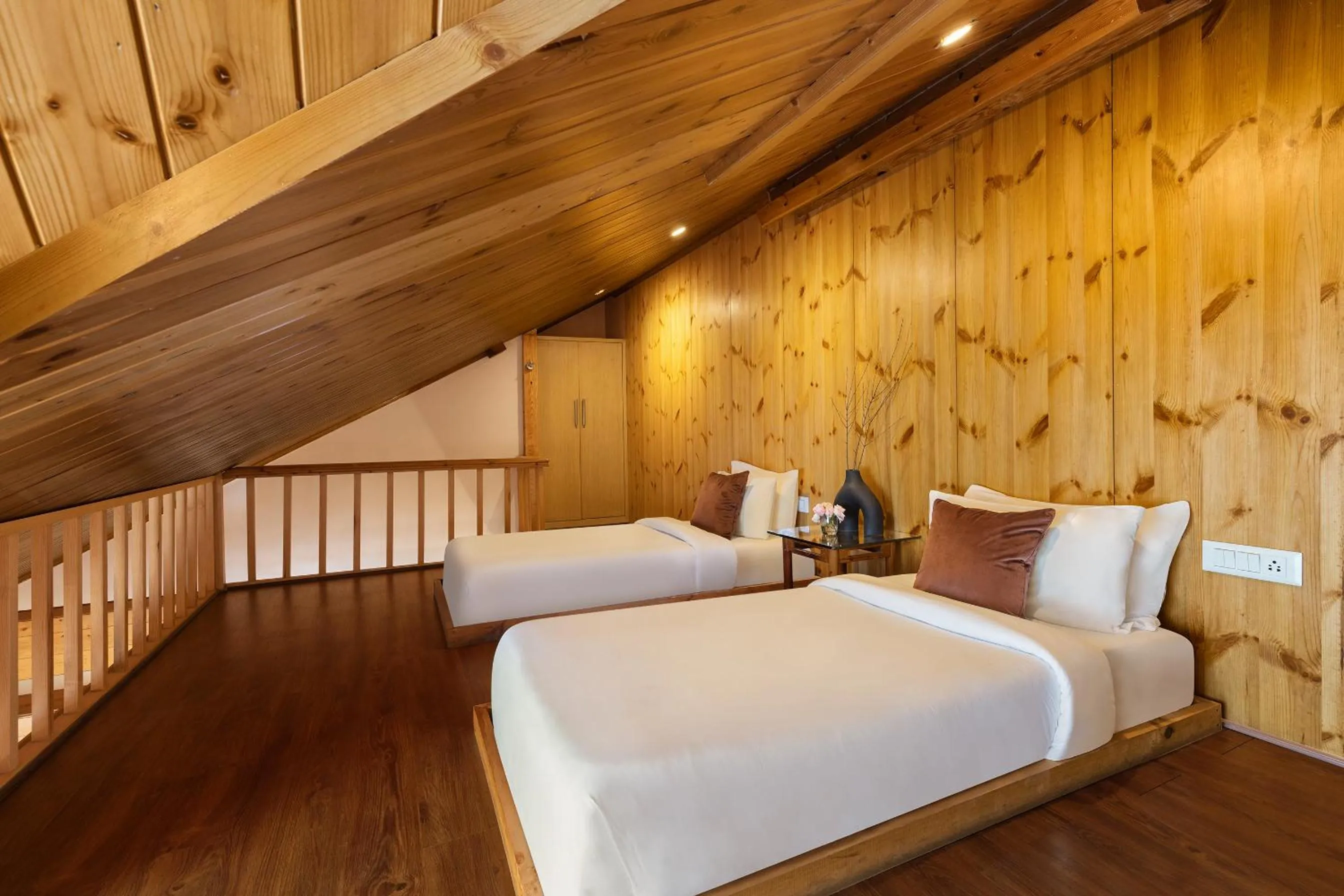 Bed in Baragarh Resort & Spa, Manali- IHCL SeleQtions