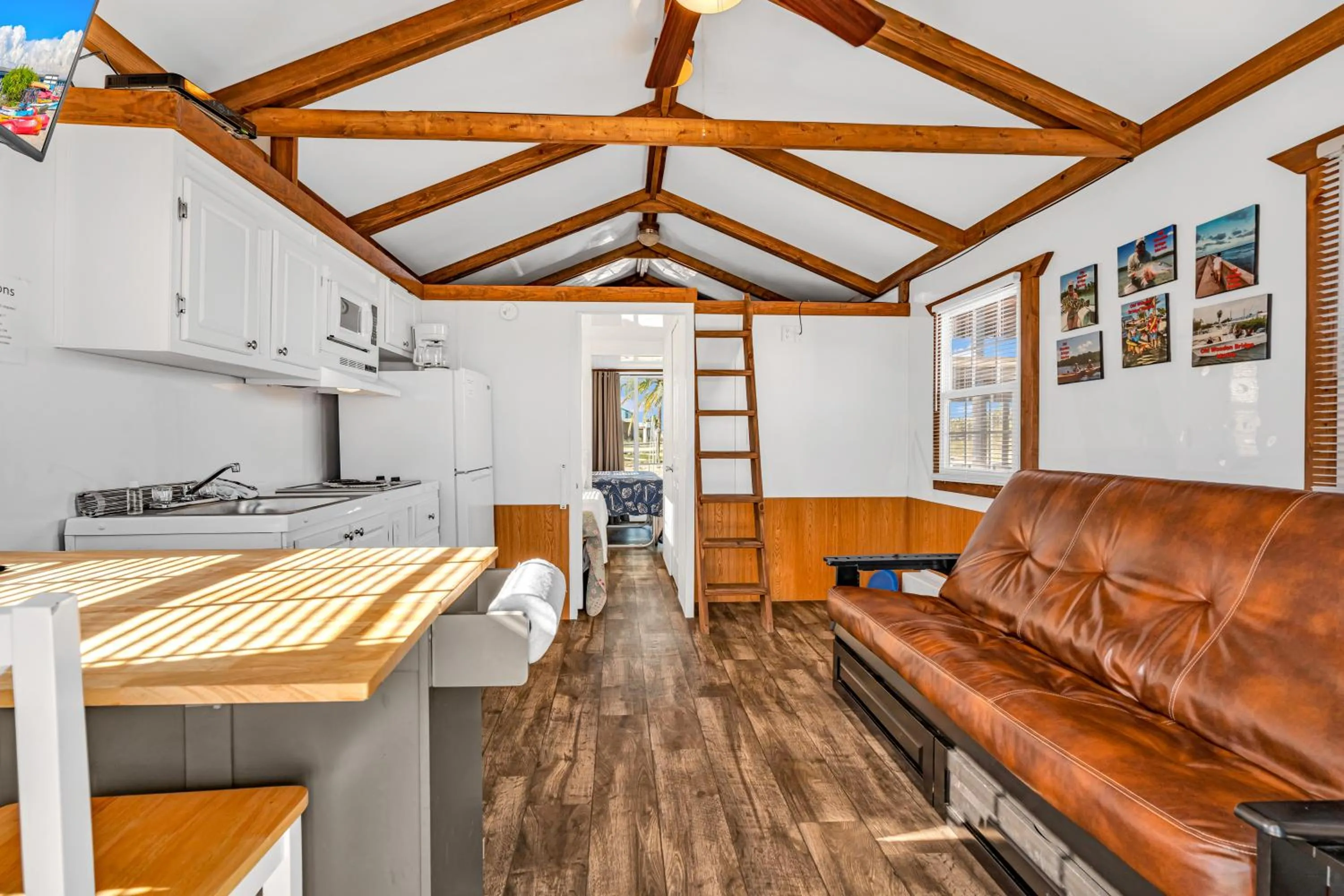 Old Wooden Bridge Resort & Marina