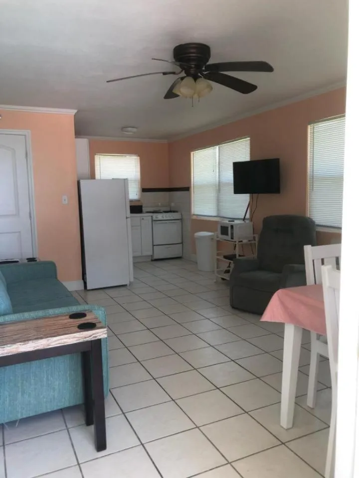 Old Wooden Bridge Resort & Marina