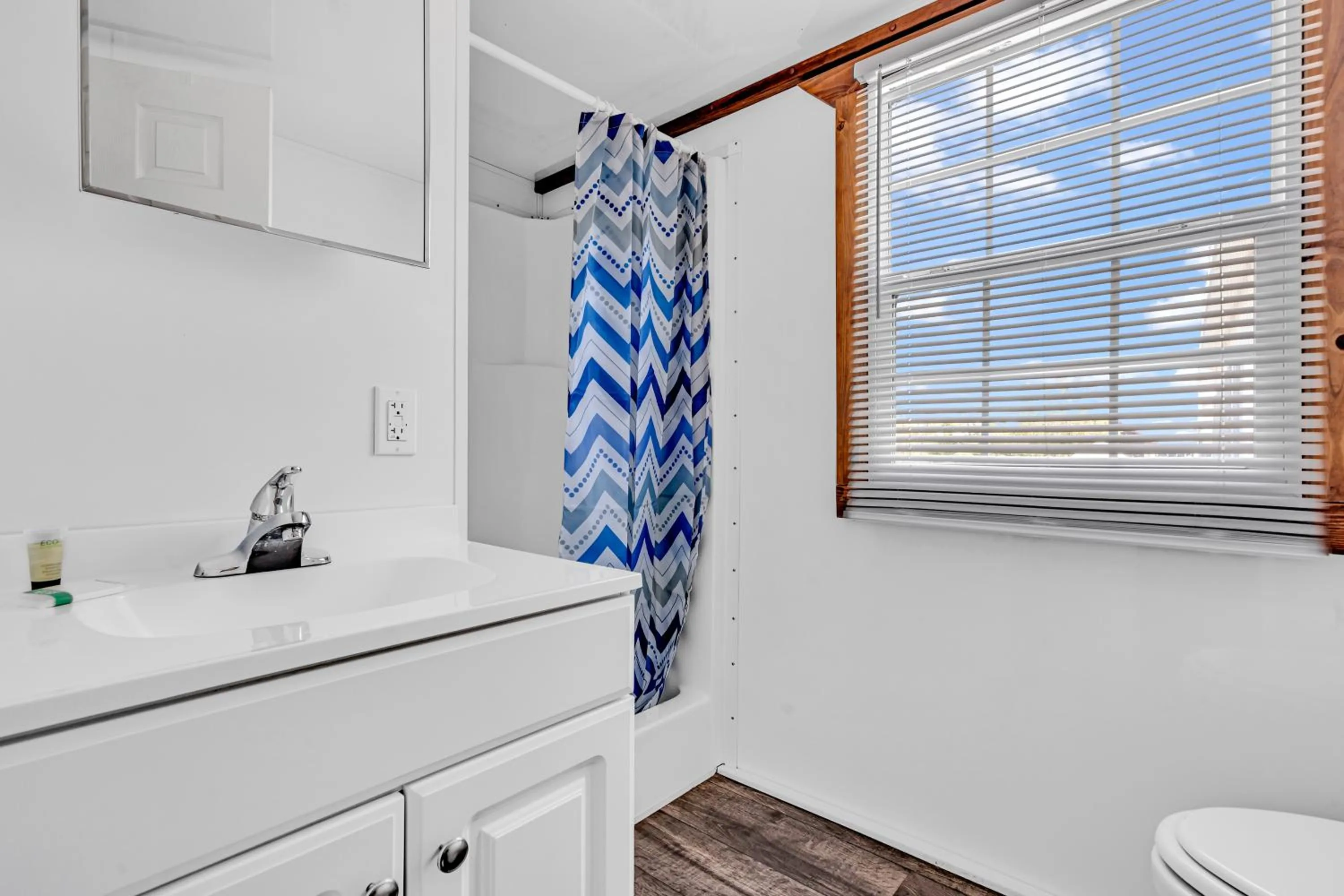 Old Wooden Bridge Resort & Marina