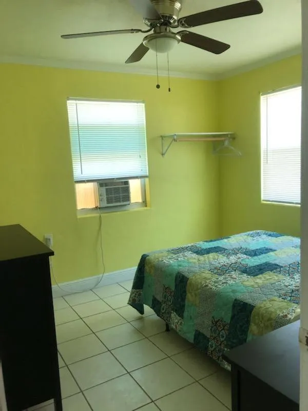 Bed in Old Wooden Bridge Resort & Marina