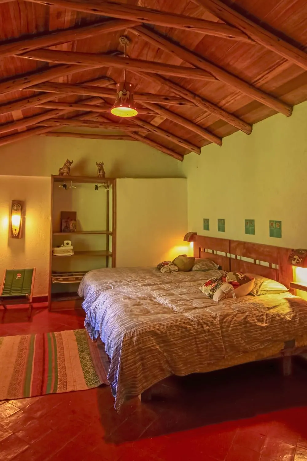 Bedroom, Bed in Birds Hotel Molino