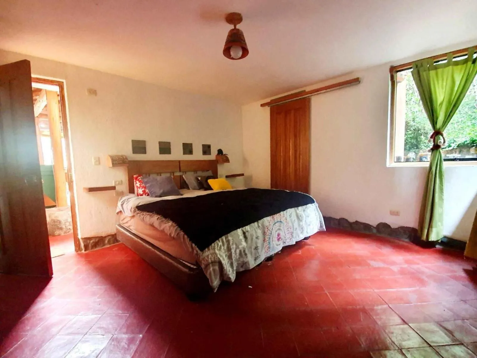 Bedroom, Bed in Birds Hotel Molino