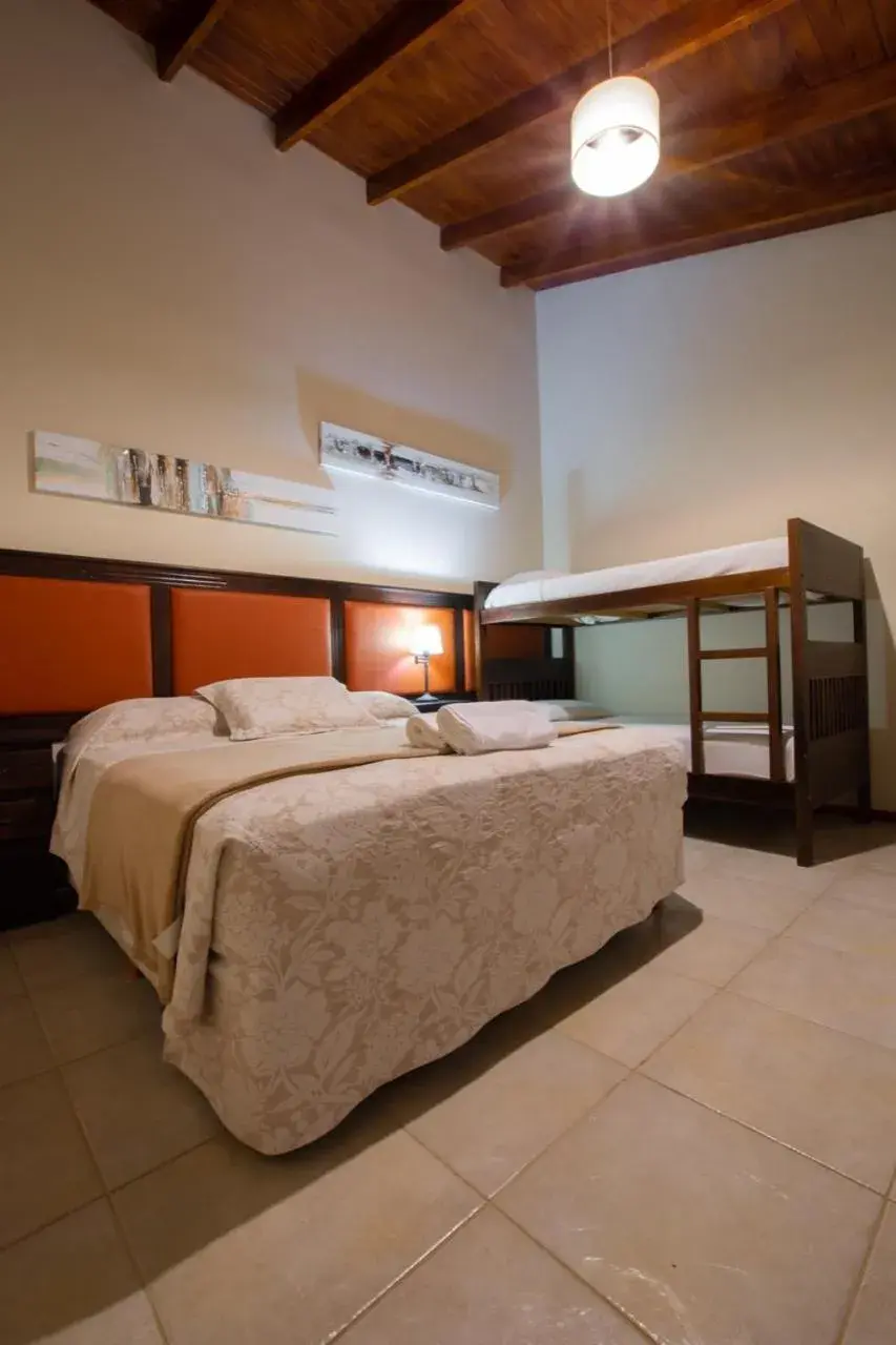 Deluxe Double or Twin Room with Lake View in Patagonia Suites Deluxe Double or Twin Room with Lake View in Patagonia Suites