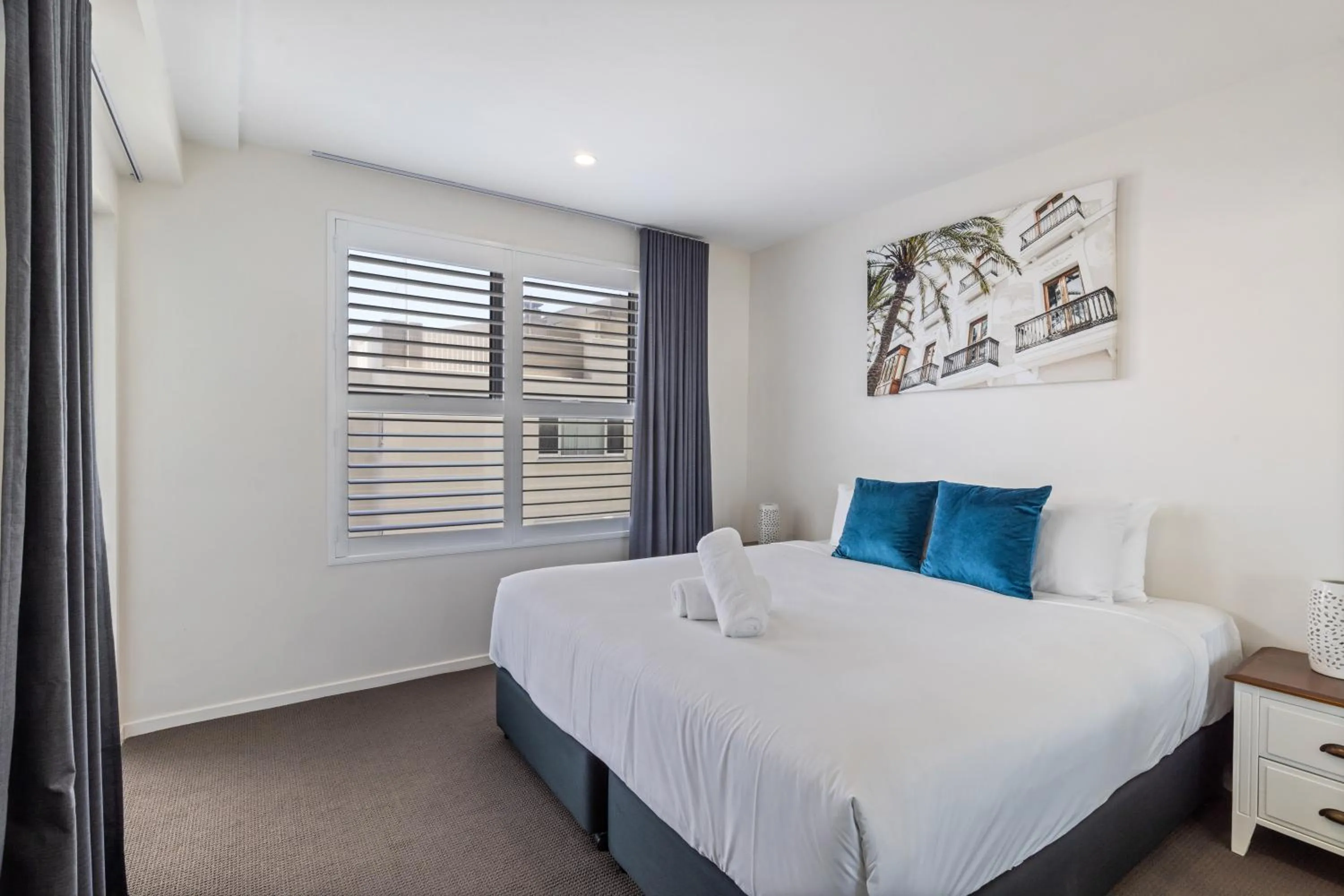 Bedroom, Bed in Verve on Cotton Tree