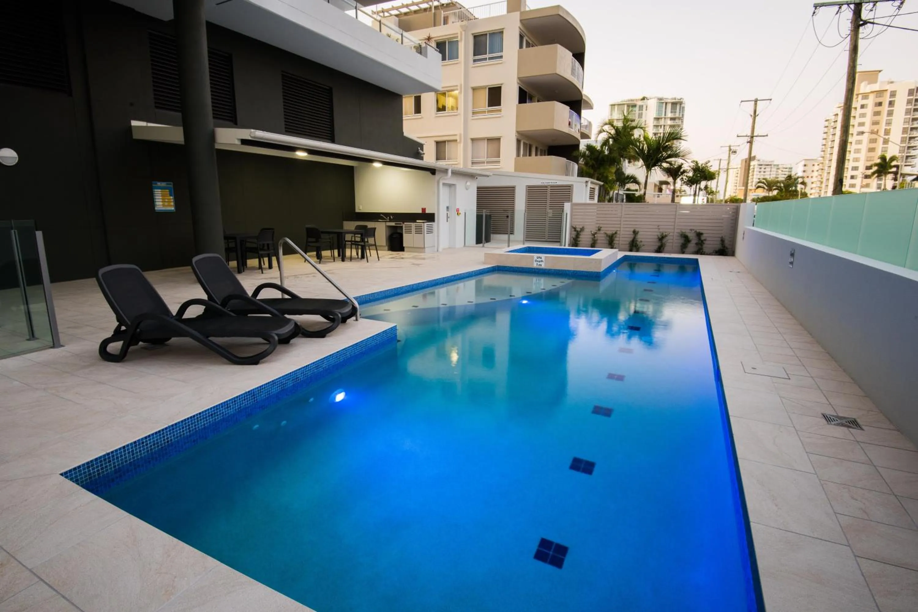 Swimming pool in Verve on Cotton Tree