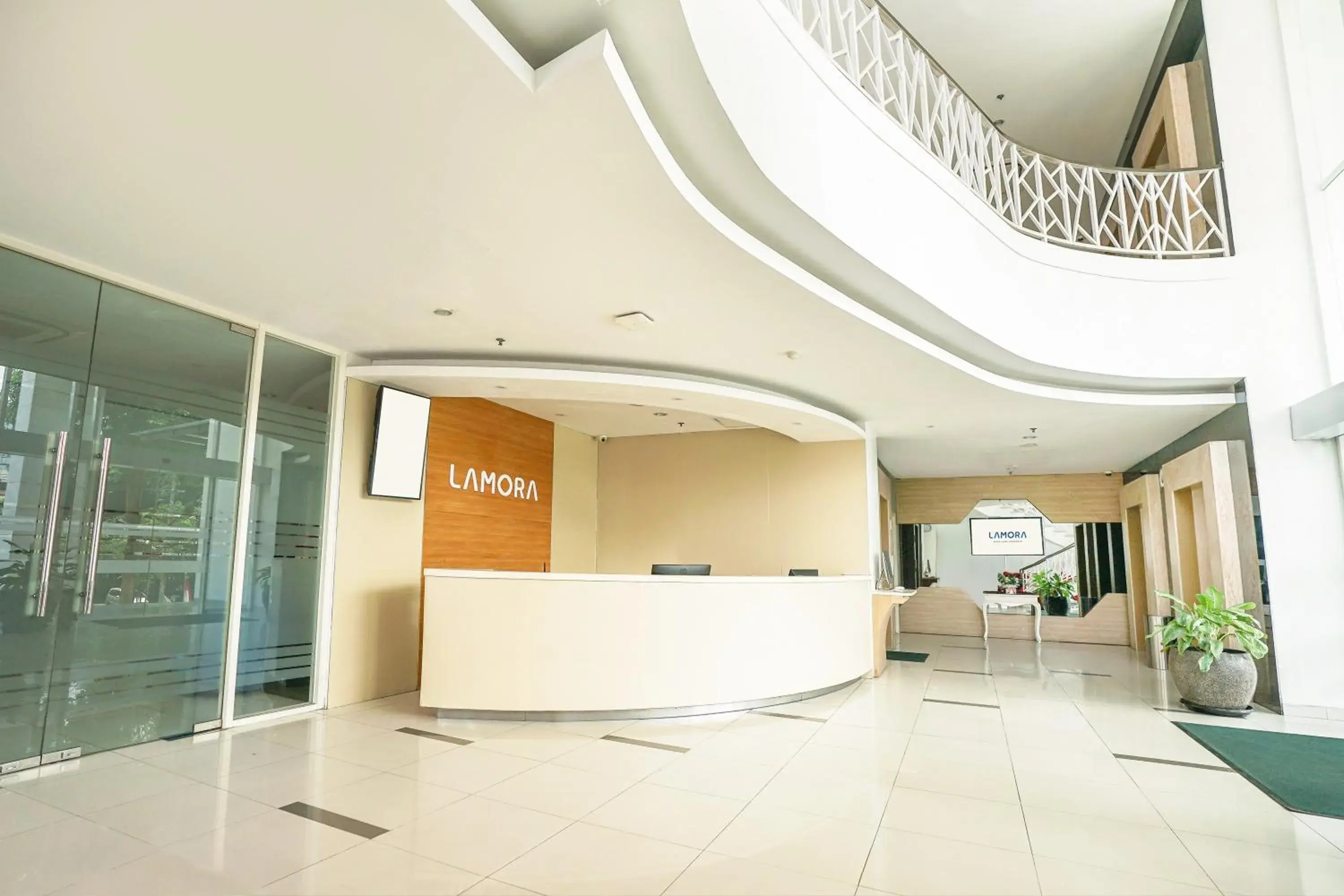 Lobby or reception in LAMORA Kota Lama Surabaya Lobby or reception in LAMORA Kota Lama Surabaya