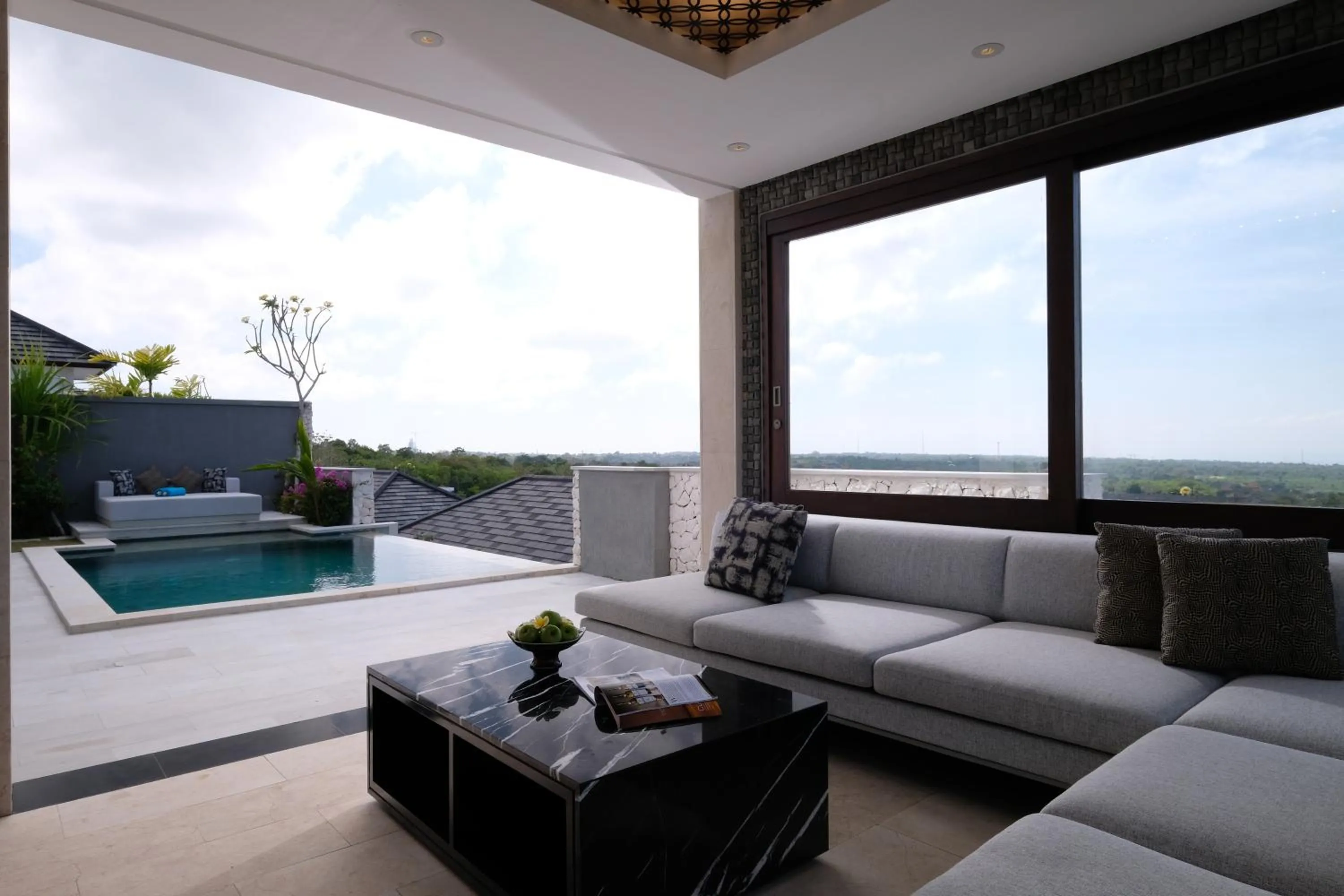 Living room in Prasana Villas by Arjani Resorts