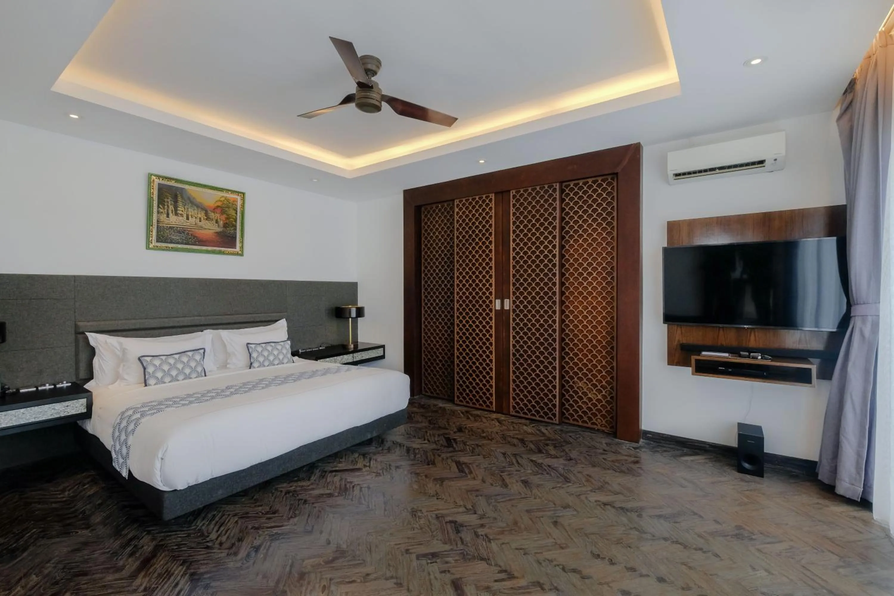 Bedroom, Bed in Prasana Villas by Arjani Resorts