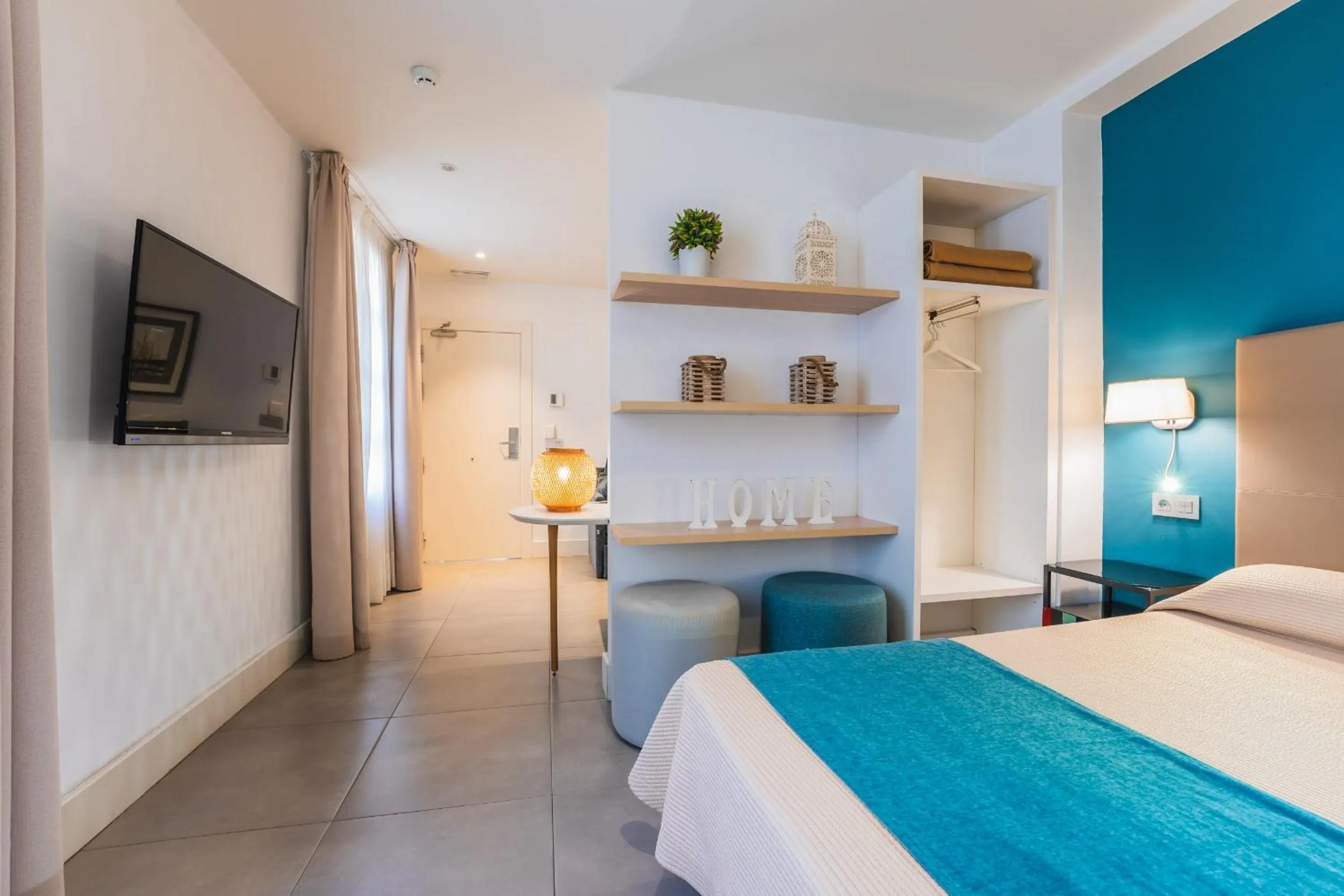 Bed in Debambú Larios