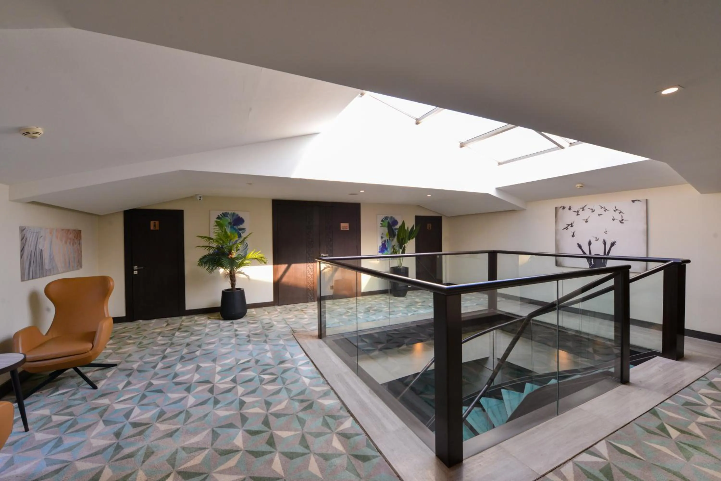 Meeting/conference room in Waxwing Hotel