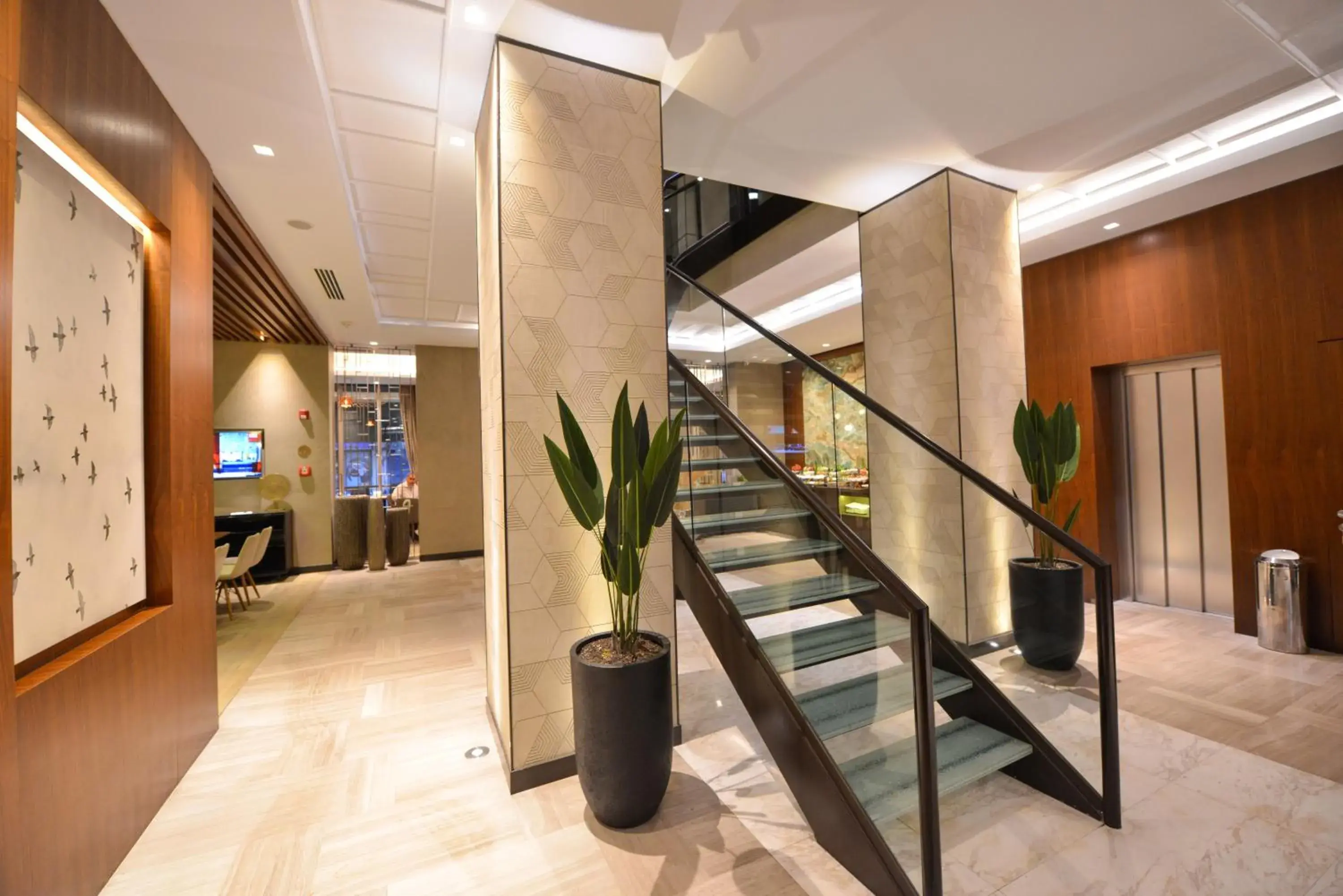 Facade/entrance in Waxwing Hotel Facade/entrance in Waxwing Hotel