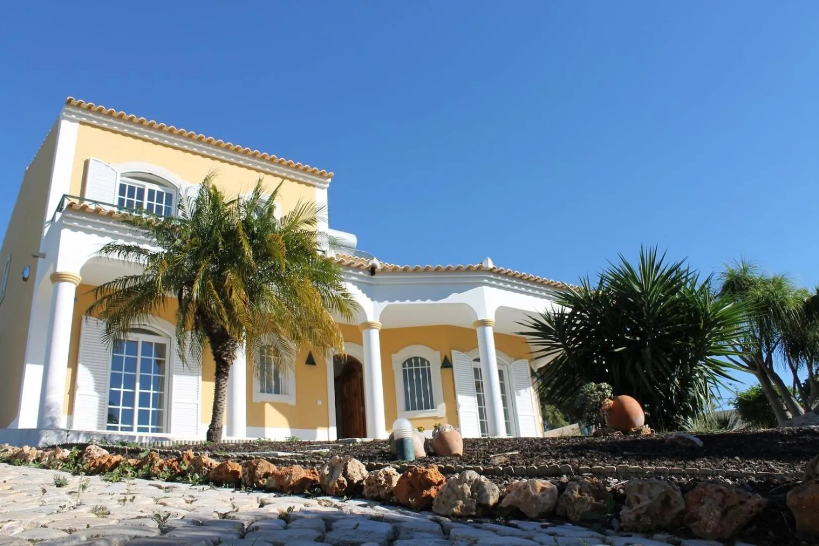 Villa Coelho by Trip2Portugal
