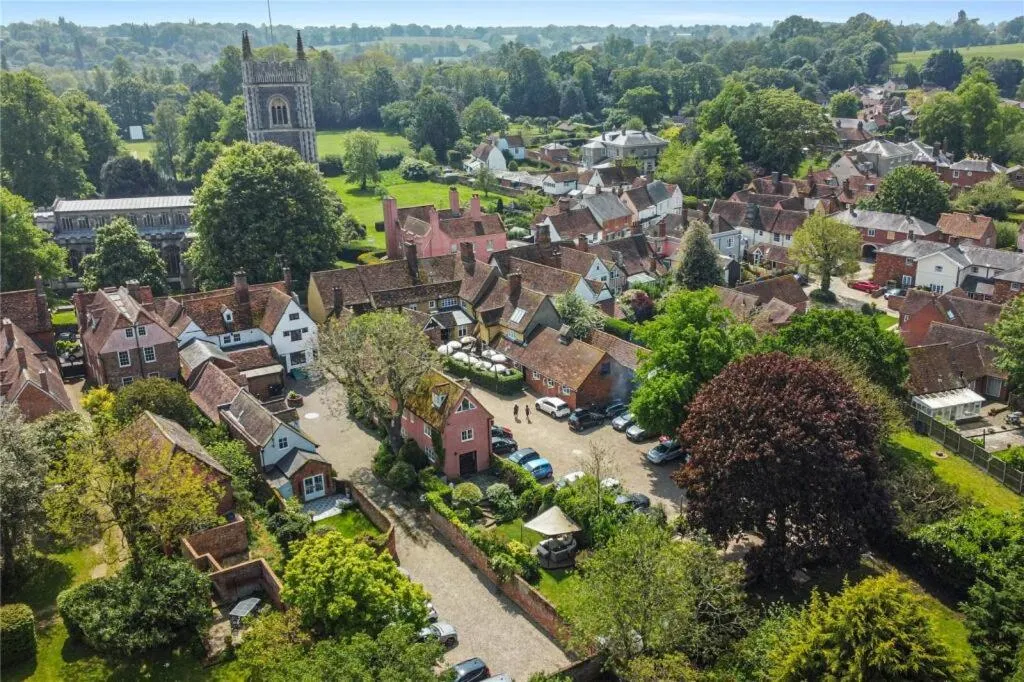 Location in Unique Home in Prime Location in Dedham