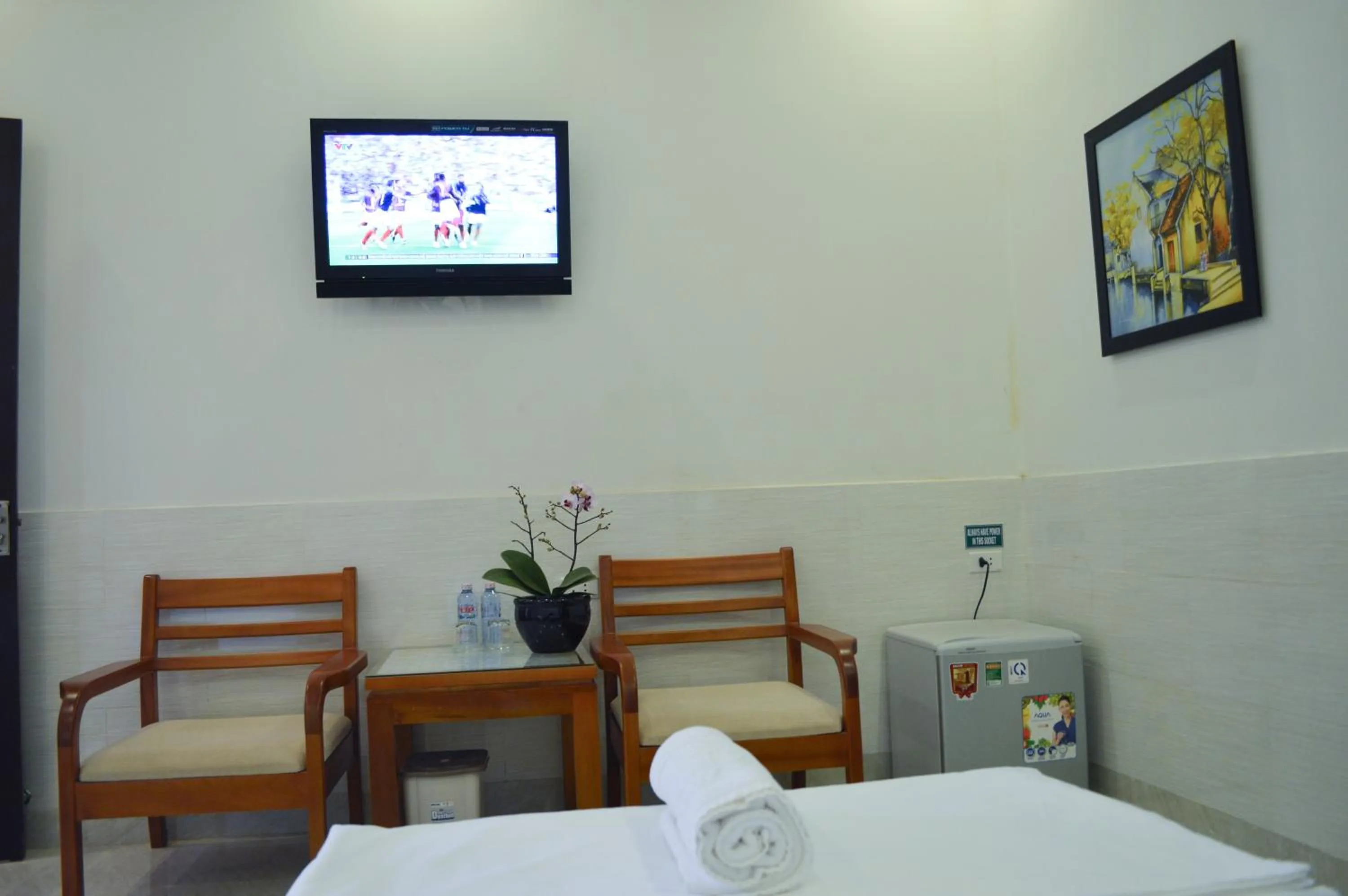 Bedroom, Seating Area in HaLo HomeStay