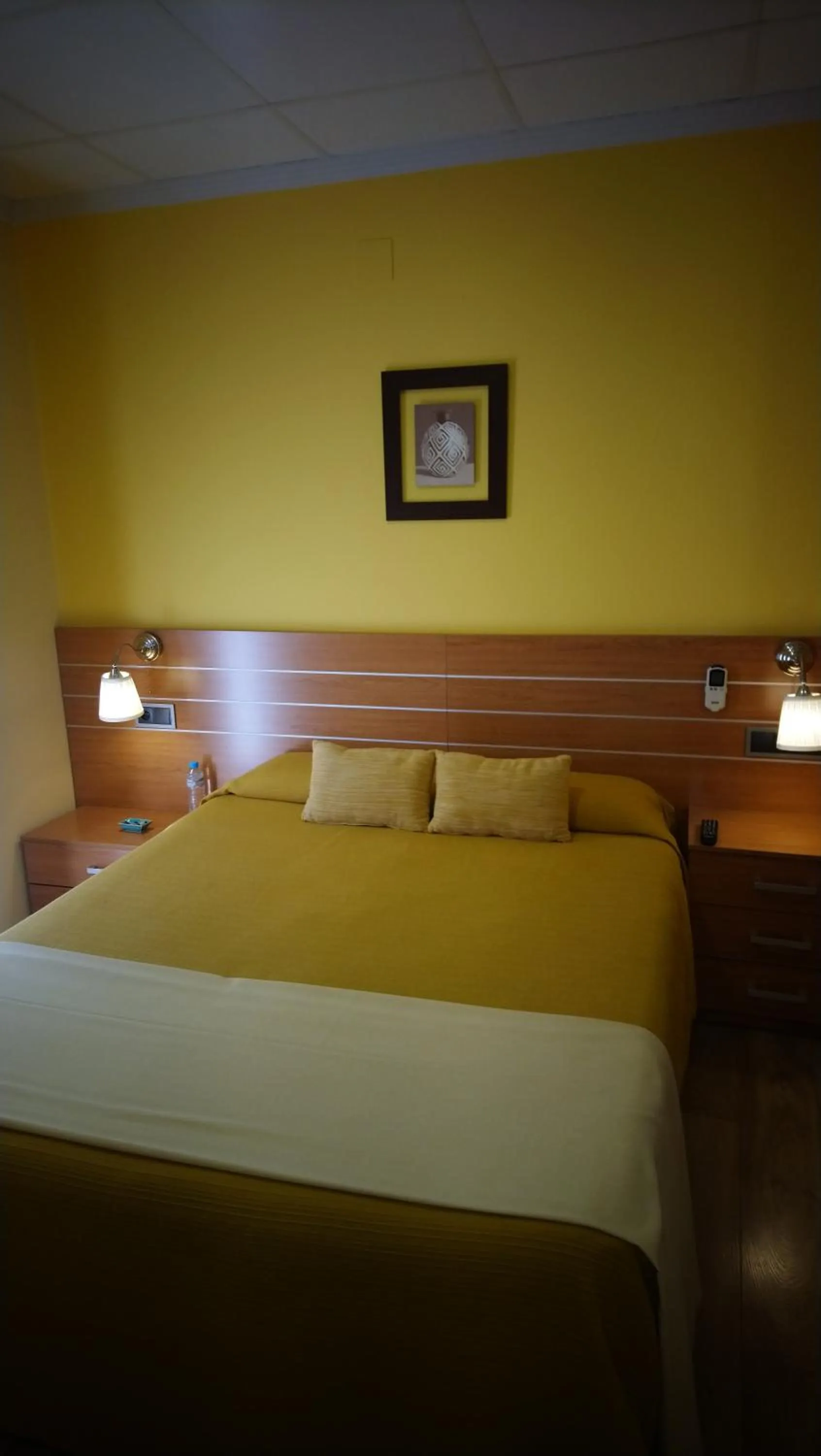 Bed in Hostal Doña Juana