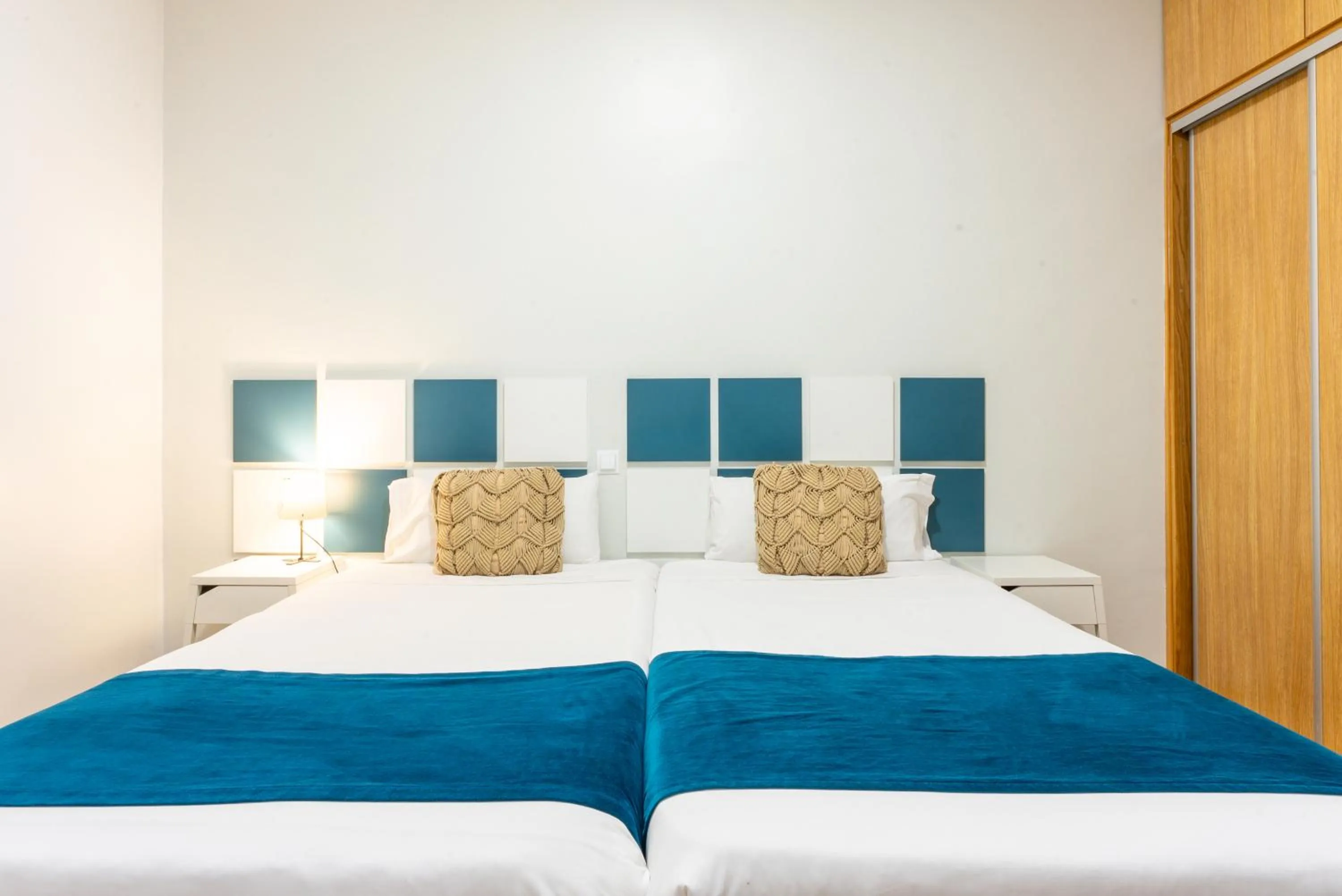 Bed in Smartr Madrid Chueca